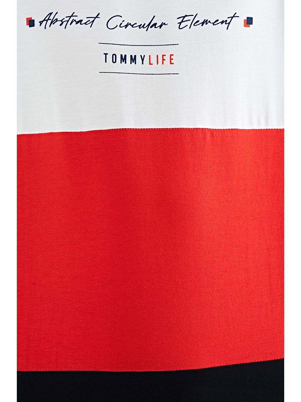 Lacivert Renk Bloklu O Yaka Baskı Detaylı Standart Kalıp Erkek Çocuk Tişört - 11135-3