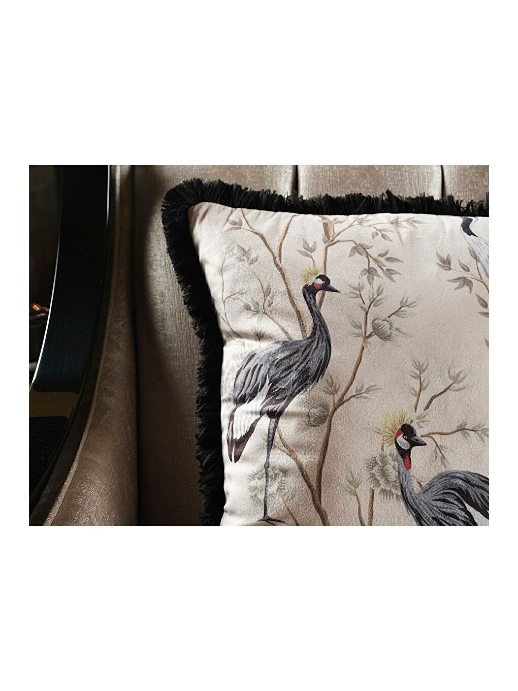 Lüks Kadife 43x43 Cm Kırlent Kılıfı Dekoratif Avangart Saçaklı Beyaz-3