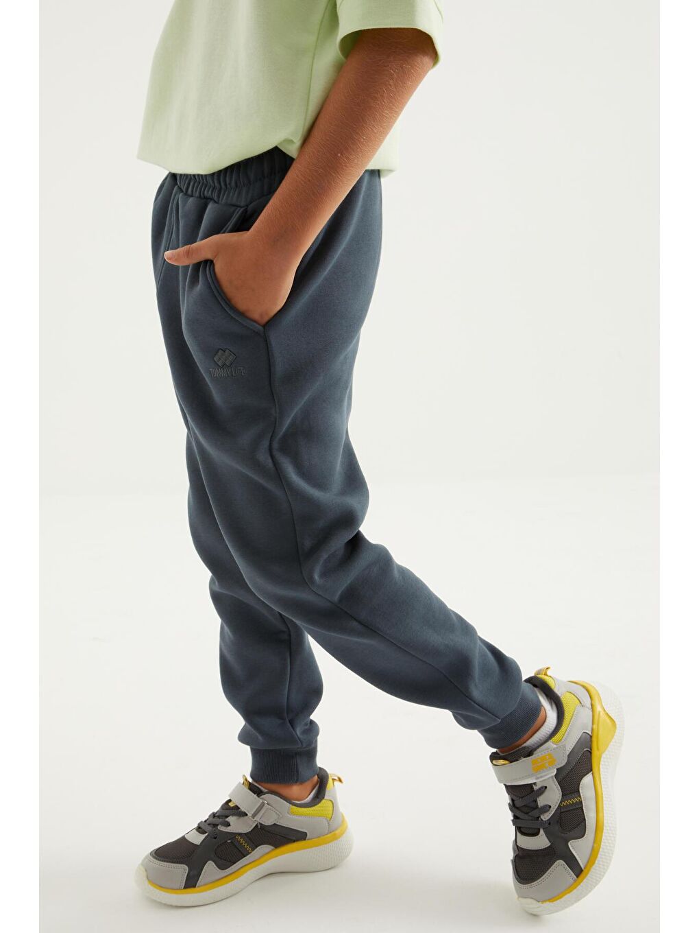 Orman Yeşili Basic Cepli Jogger Standart Kalıp Erkek Çocuk Eşofman Alt - 11046-1