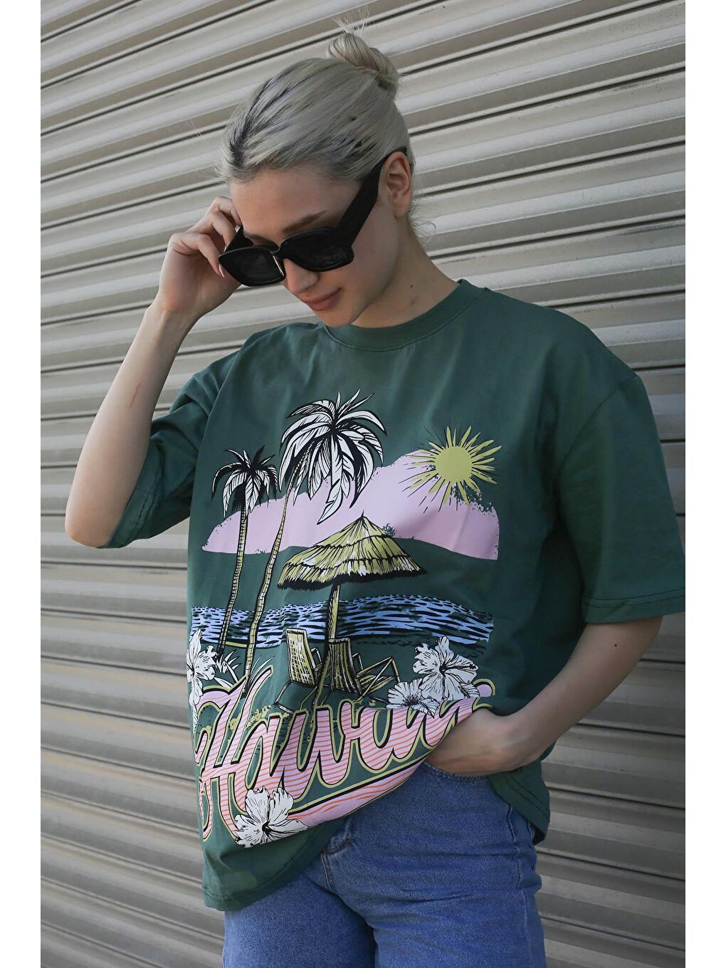 Yeşil Baskılı Bisiklet Yaka Kadın Tişört Mg1765-3