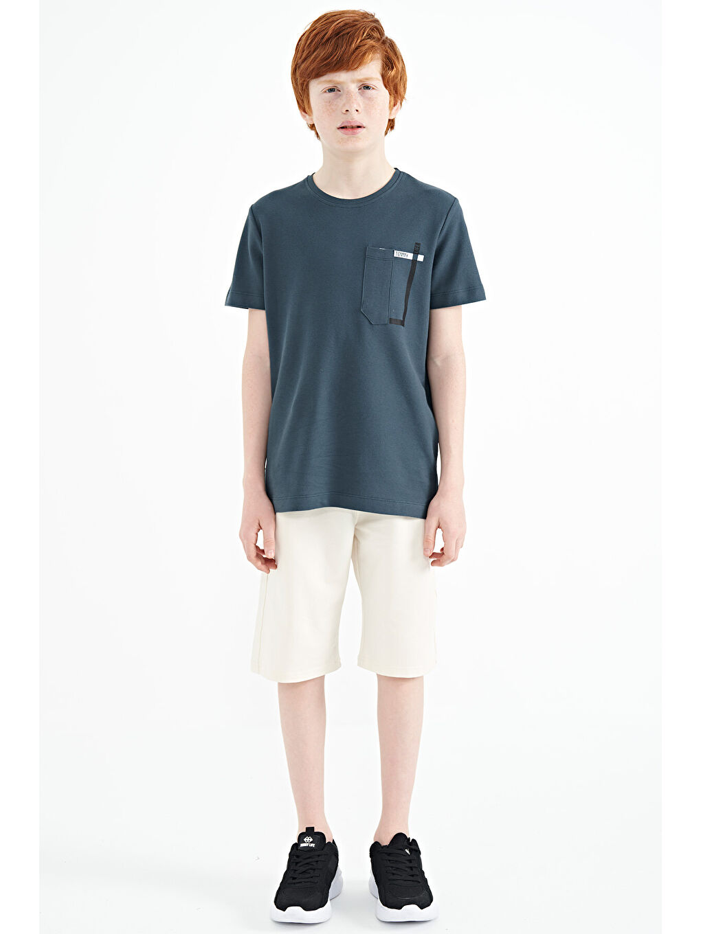 Orman Yeşili Cep Detaylı O Yaka Standart Kalıp Erkek Çocuk Tişört - 11120-1