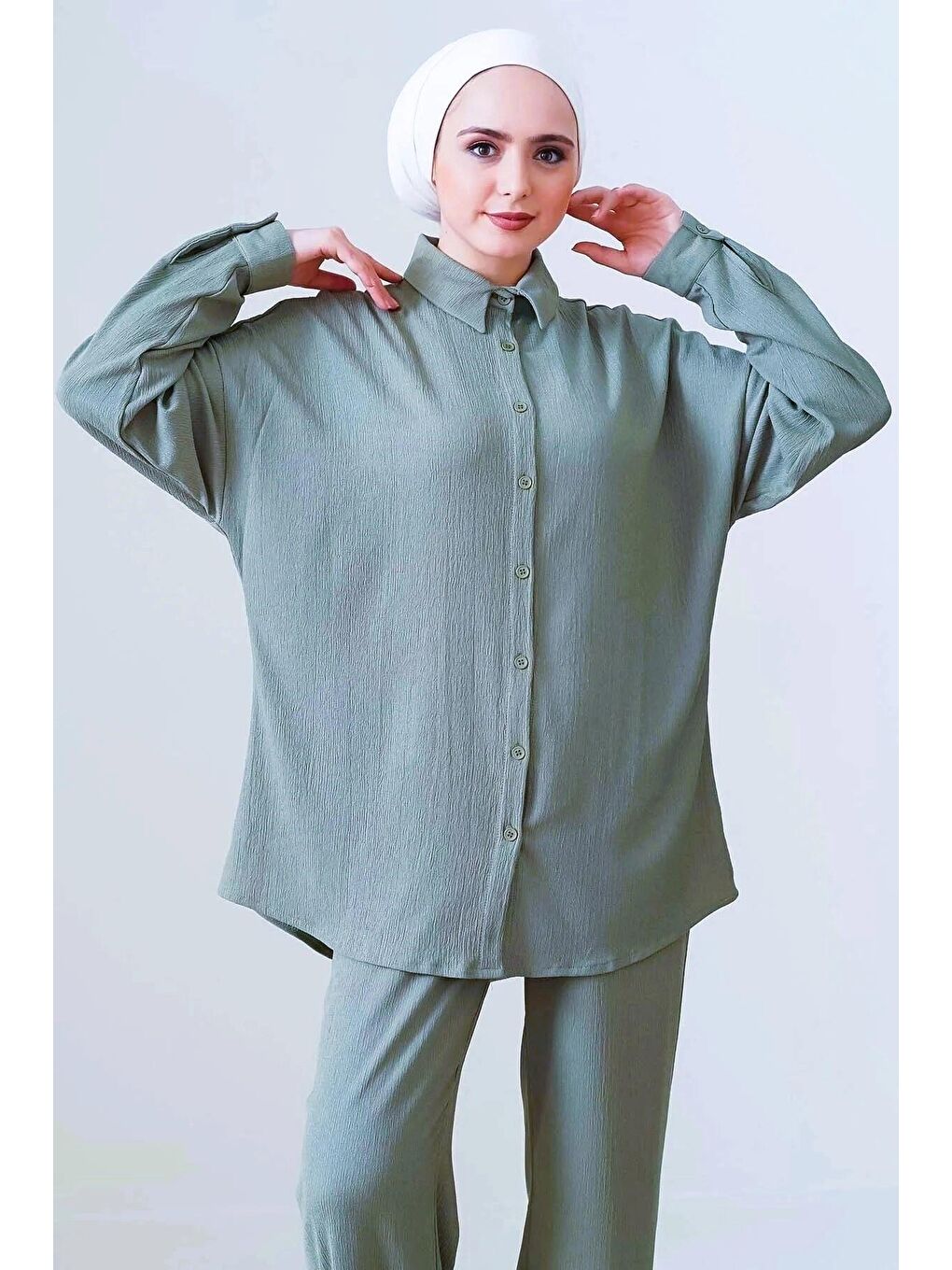 Kadın Tesettür Zümrüt Yeşili Geniş Kalıp Alt-Üst İkili Örme Takım HZL24W-BD158581