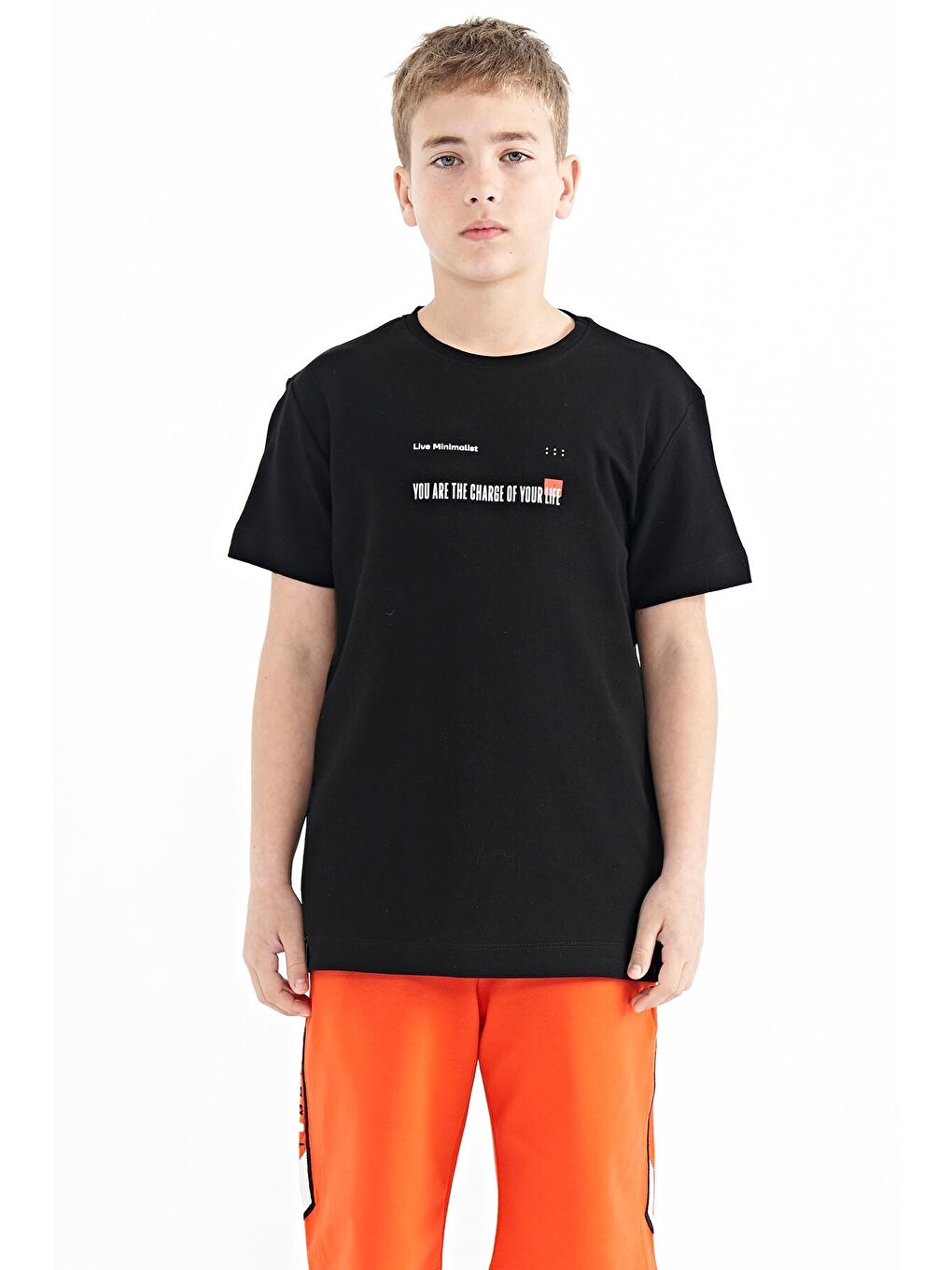 Siyah Baskı Detaylı O Yaka Standart Kalıp Erkek  Çocuk Tişört - 11117