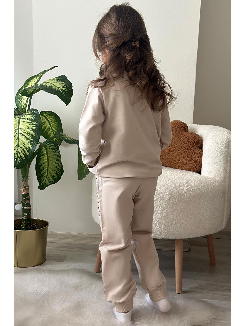 Kız Çocuk Eşofman Takım Ayıcık Aksesuarlı Yazı Nakışlı Bej (5 Yaş)-2