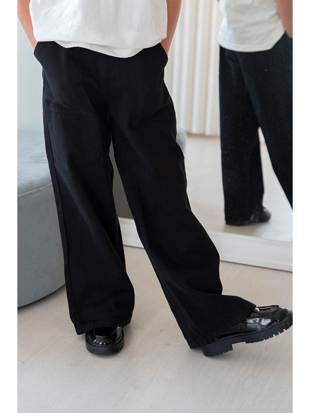 Kız Çocuk Gabardin Pantolon Geniş Paça Beli Lastikli Siyah (5-9 Yaş)-1