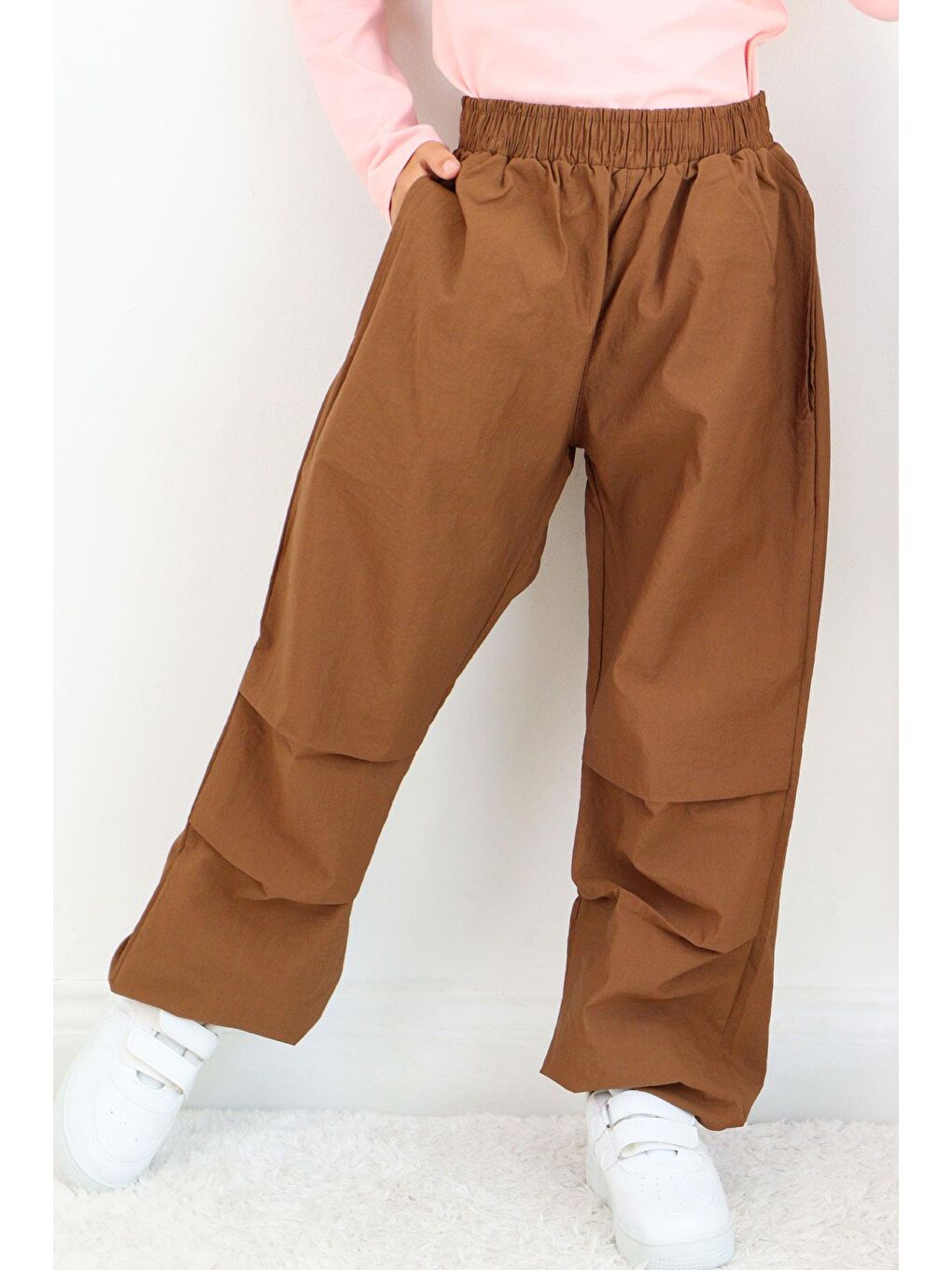 Kahverengi Kız Çocuk Paraşüt Jogger Paça Pantolon Koyu Kahve (6-12 Yaş)