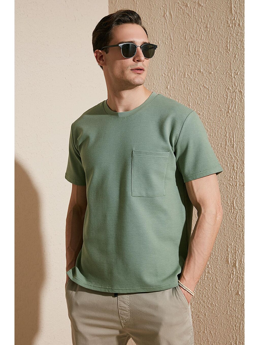 Yeşil Bisiklet Yaka Tek Cepli Pamuklu Oversize Tişört 5902305