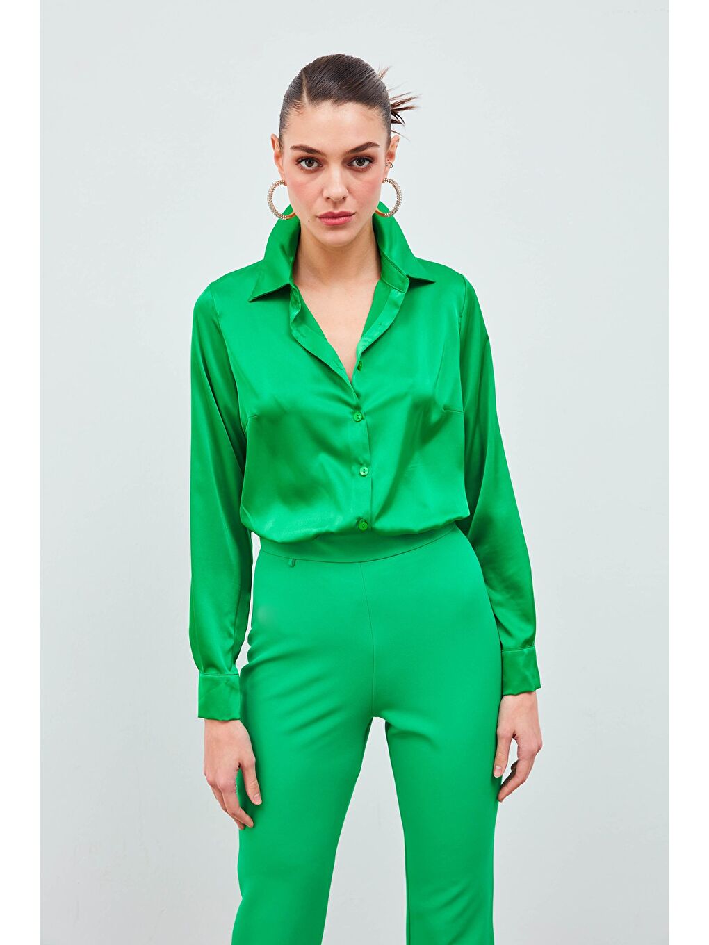 Gömlek Yaka Saten Bodysuit Bluz - Yeşil