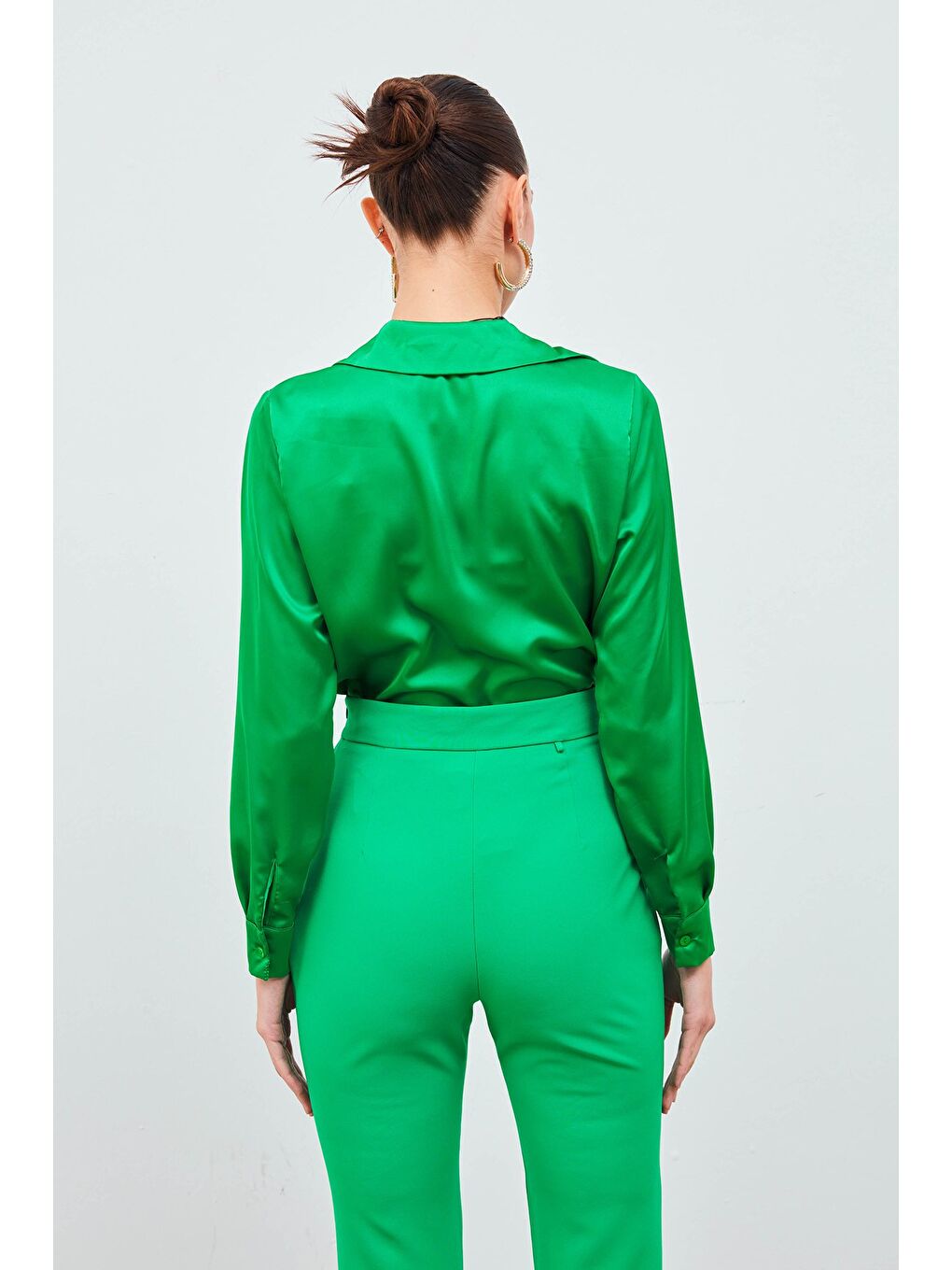 Gömlek Yaka Saten Bodysuit Bluz - Yeşil-6