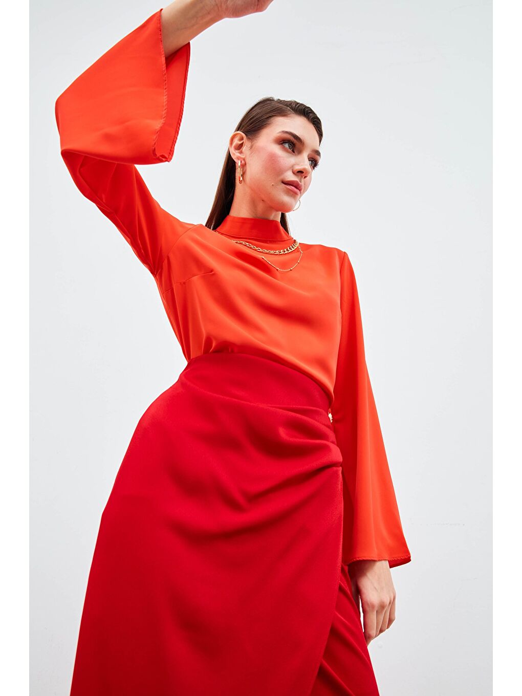 Kolyeli İspanyol Kol Bluz - Mercan-3