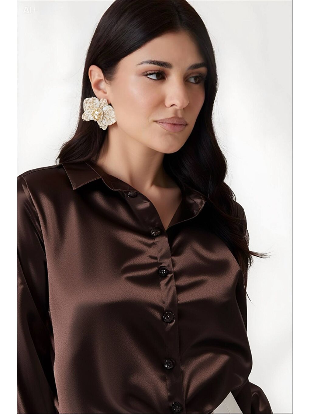 Kadın Kahverengi Hafif Dökümlü Saten Yüzeyli Gömlek HZL22W-BD139641-1