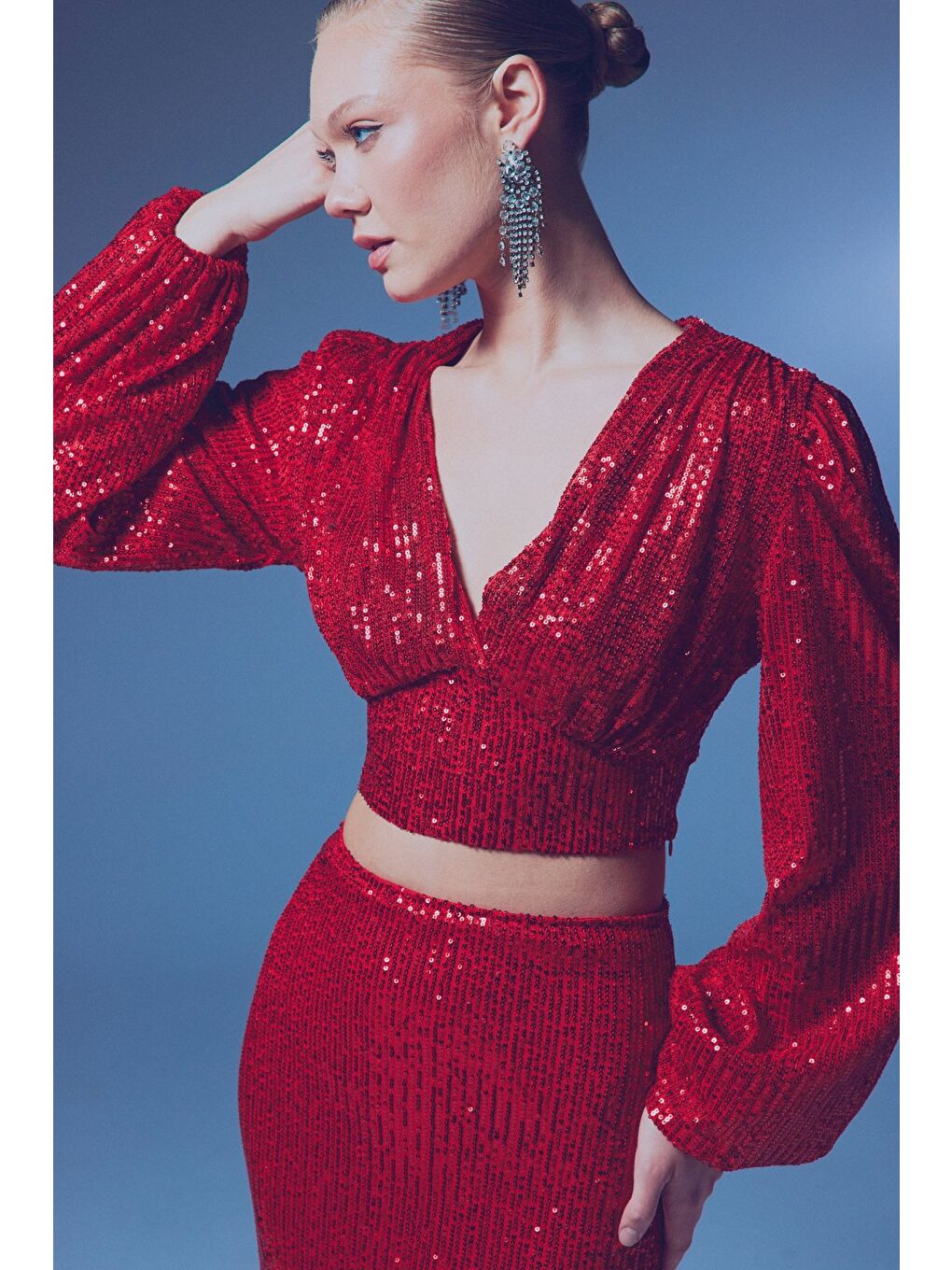 SATEEN Kirmizi Kruvaze Payetli Crop Bluz - Kırmızı