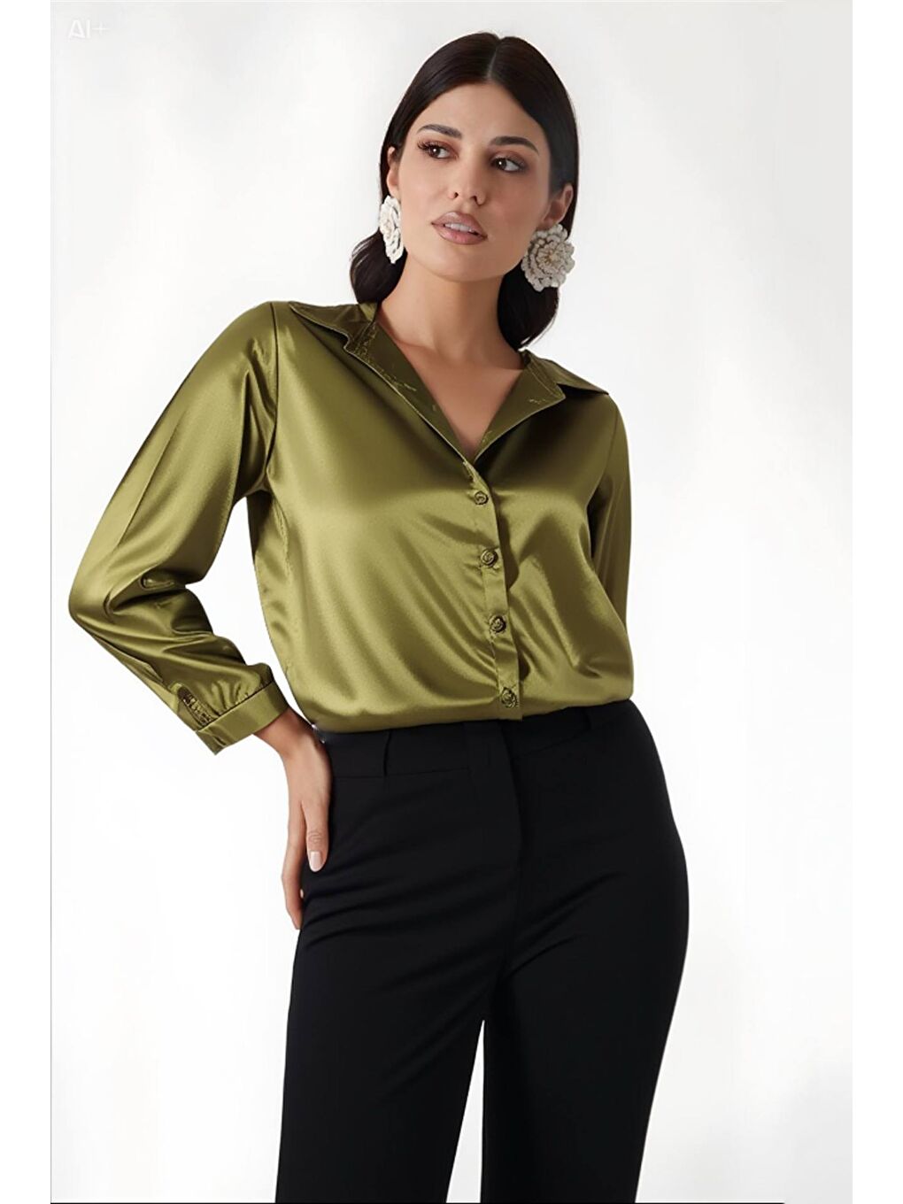 Kadın Yağ Yeşili Hafif Dökümlü Saten Yüzeyli Gömlek HZL22W-BD139641-3
