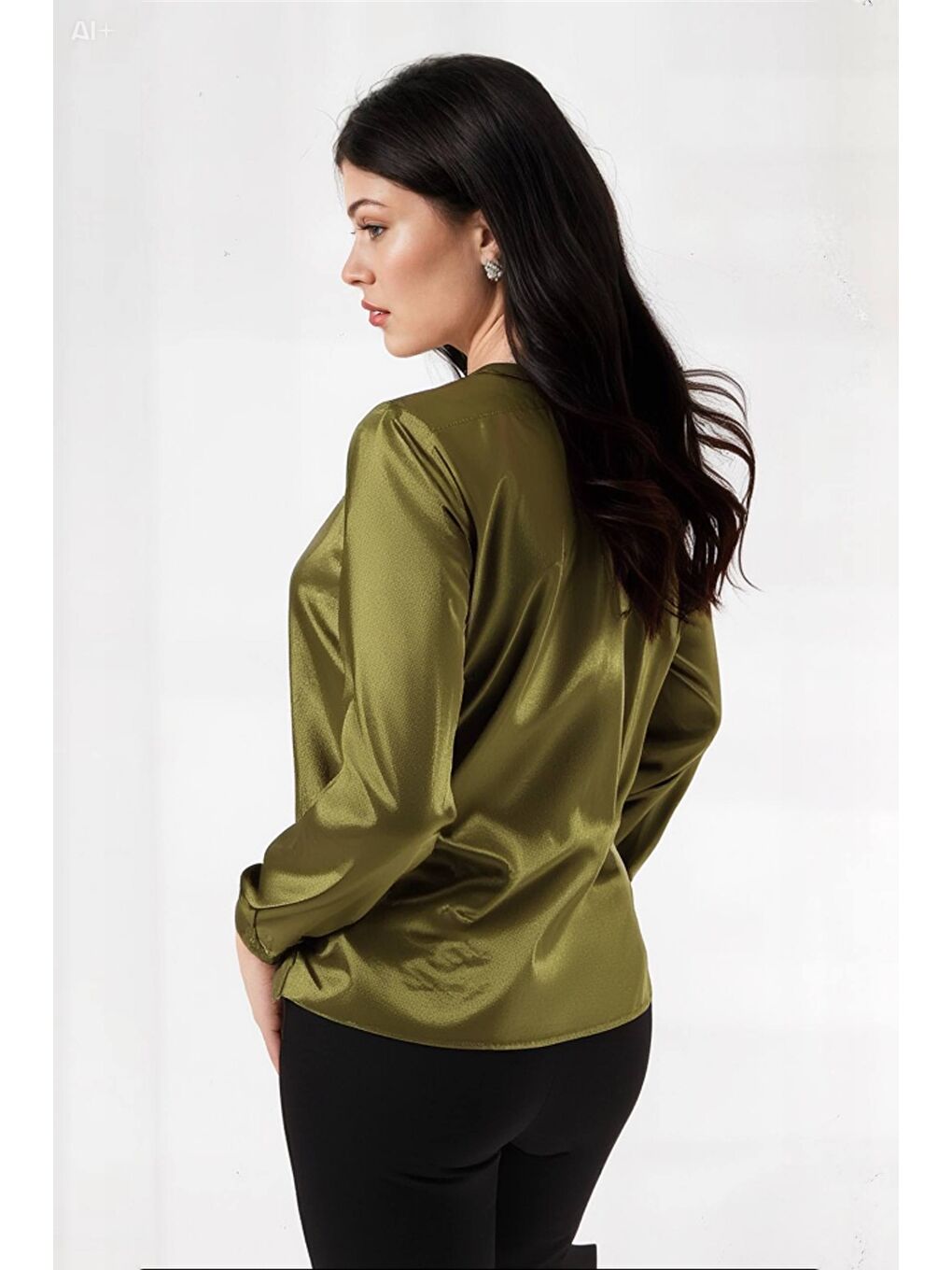 Kadın Yağ Yeşili Hafif Dökümlü Saten Yüzeyli Gömlek HZL22W-BD139641-4