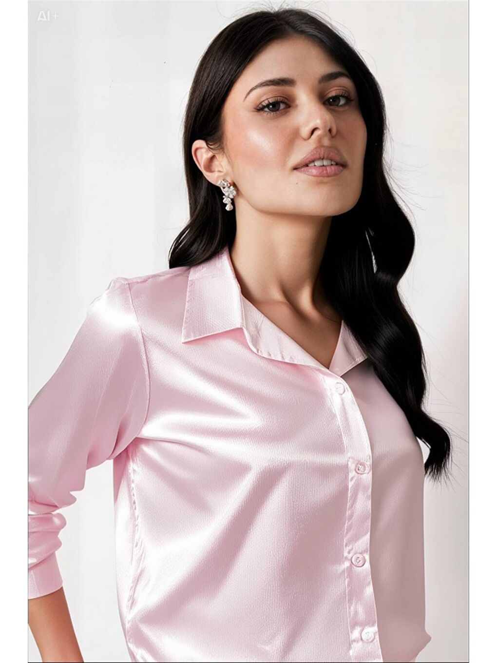 Kadın Pembe Hafif Dökümlü Saten Yüzeyli Gömlek HZL22W-BD139641-2