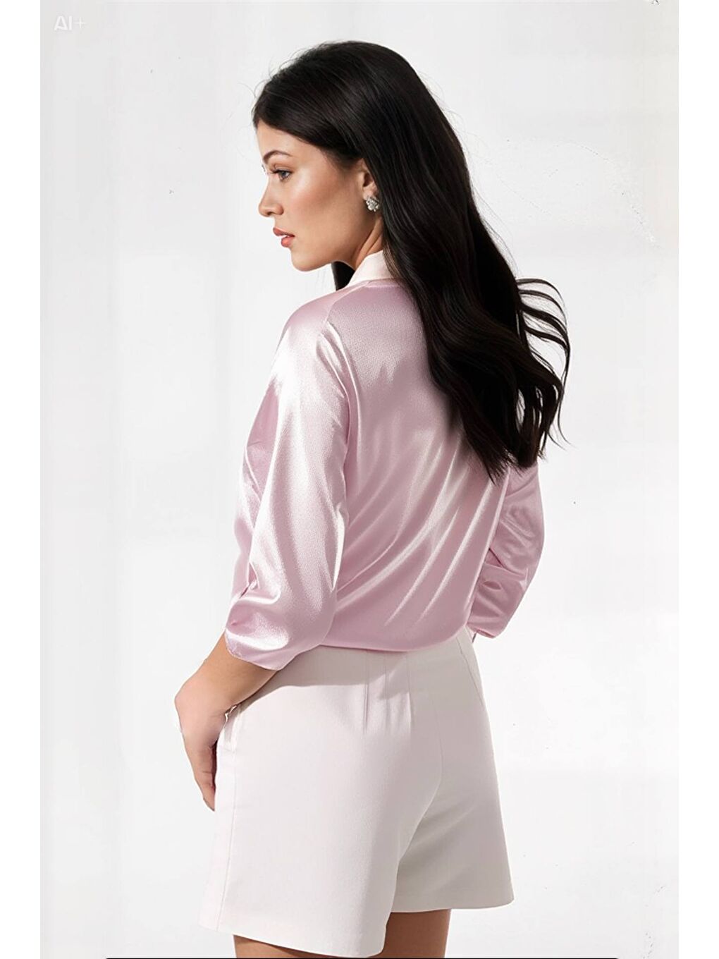 Kadın Pembe Hafif Dökümlü Saten Yüzeyli Gömlek HZL22W-BD139641-3