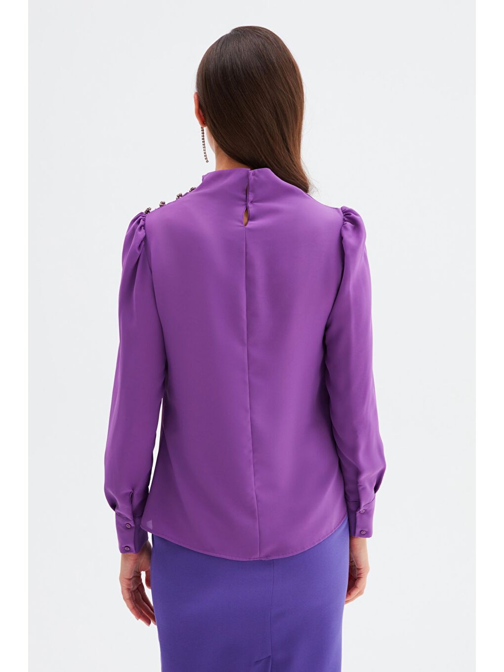 Düğmeleri Taş Detaylı Bluz - Mor-4