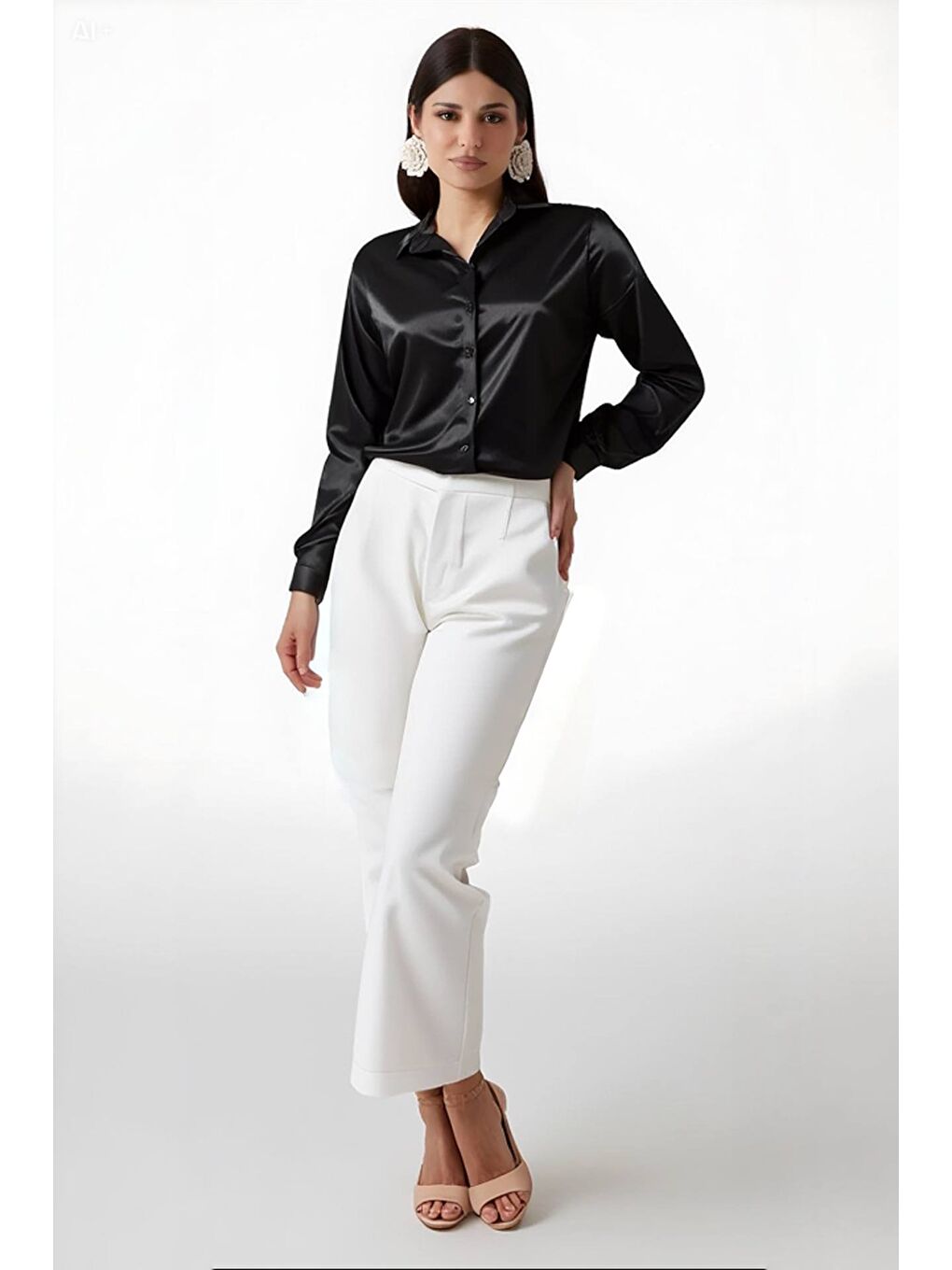 Kadın Siyah Hafif Dökümlü Saten Yüzeyli Gömlek HZL22W-BD139641-6