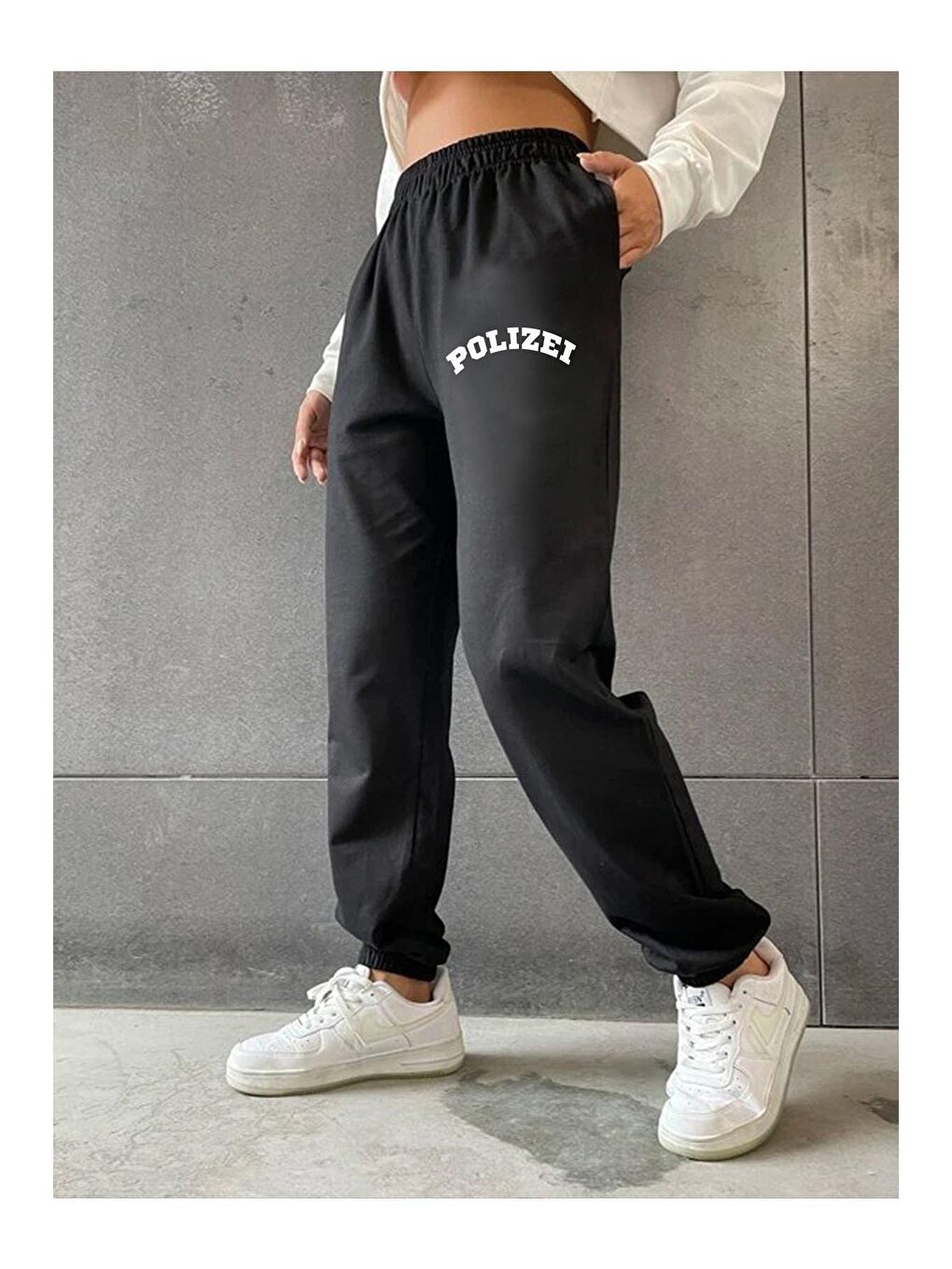 Siyah Kadın Polizei Baskılı Yazlık Eşofman Altı