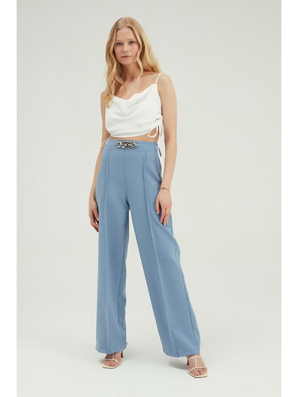 Degaje Yaka Büzgülü Bluz Ekru-1