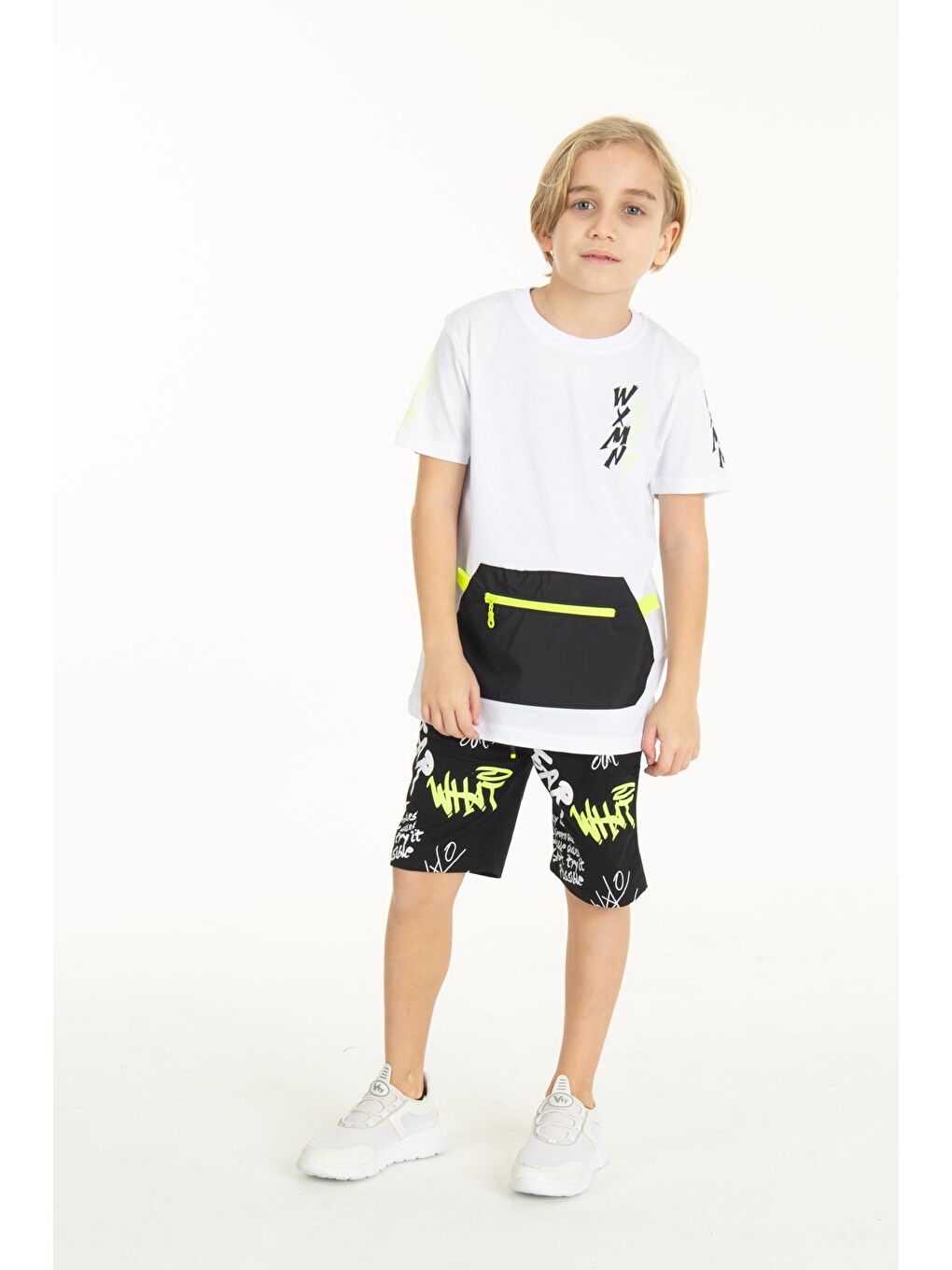 Beyaz Erkek Çocuk Fermuarlı Kanguru Cepli Şortlu Takım 14097