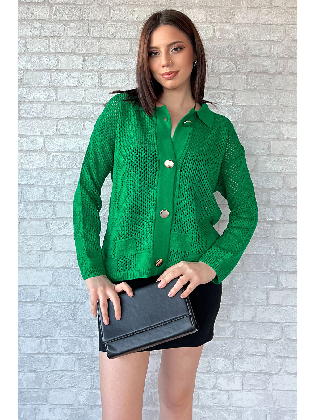 Yeşil Gold Düğme Detaylı Ajurlu Kadın Triko Örme Hırka-1