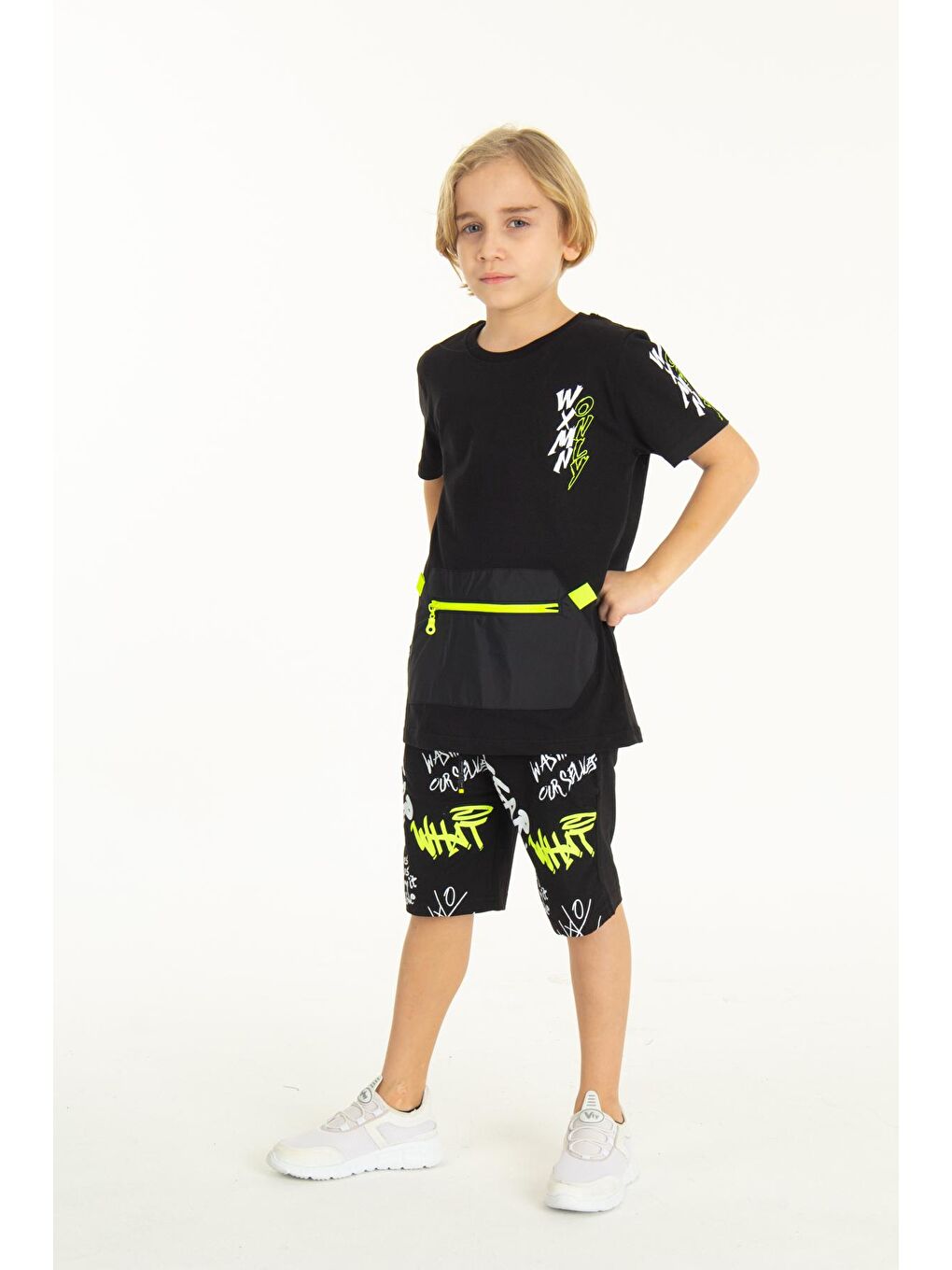 Siyah Erkek Çocuk Fermuarlı Kanguru Cepli Şortlu Takım 14097-4