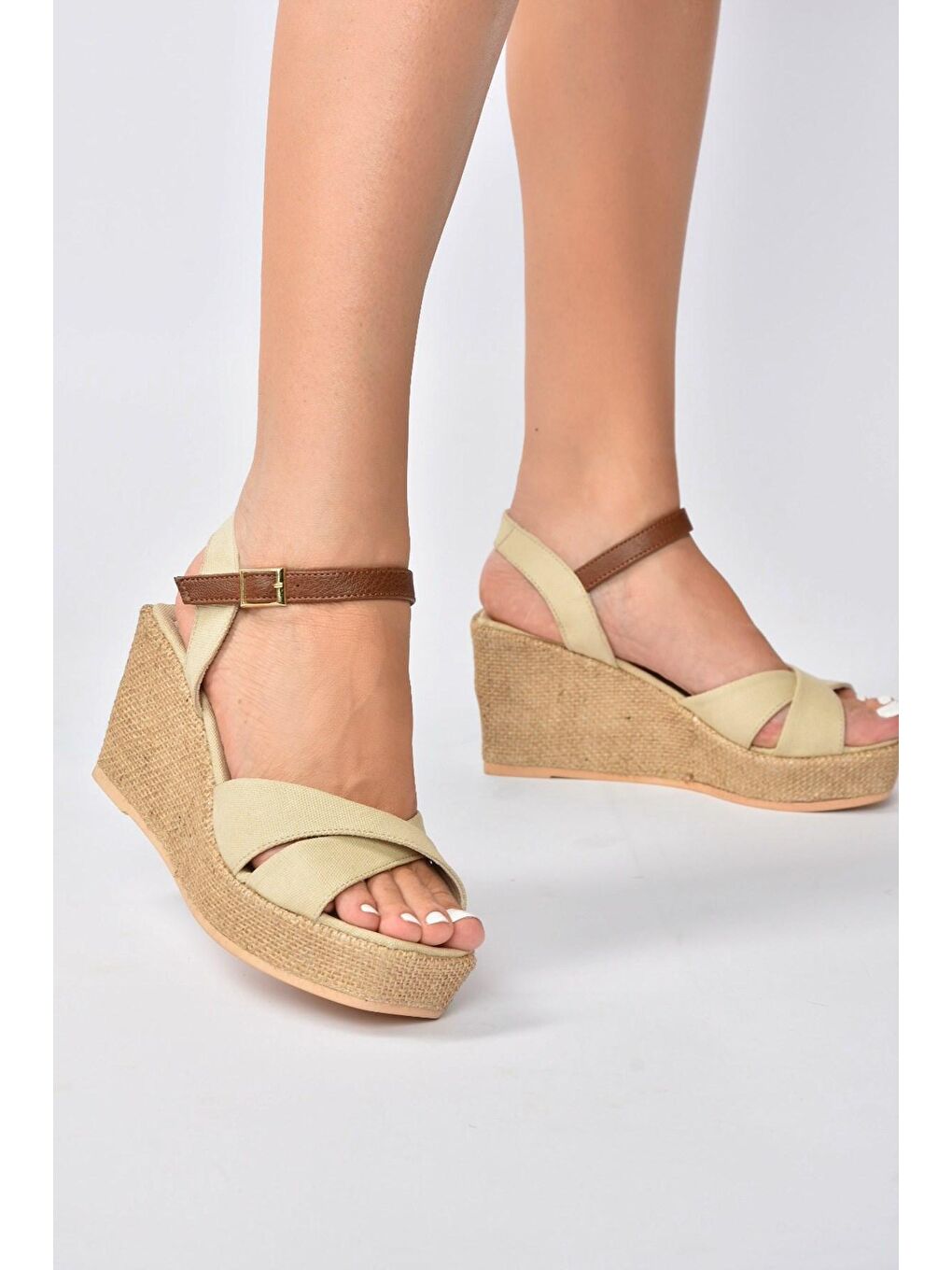 K674195005 Bej Dolgu Taban Kadın Ayakkabı-1