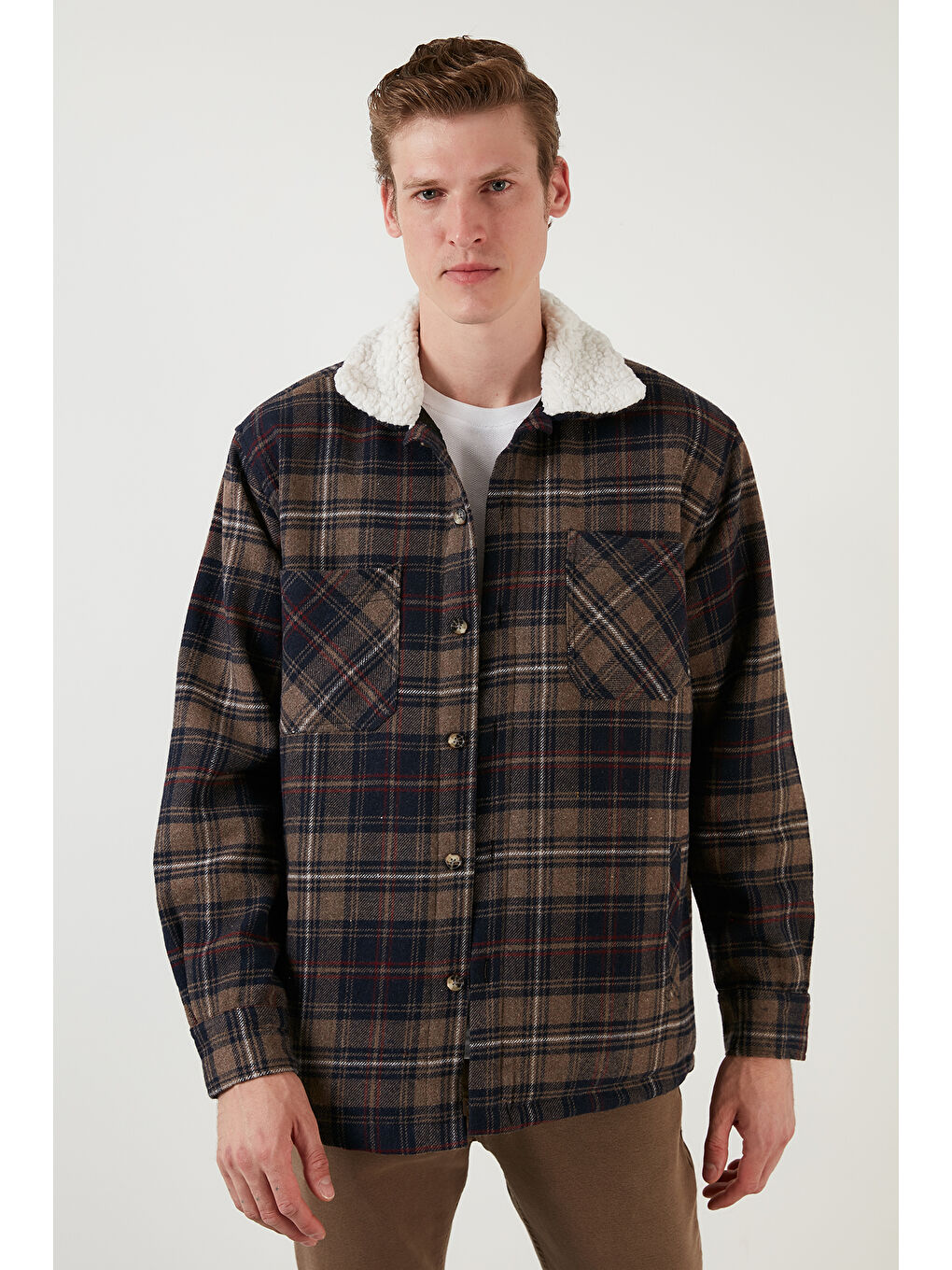 Kahverengi Pamuklu Ekoseli Regular Fit Kışlık Oduncu Kürk Yaka Ceket 606343717-8