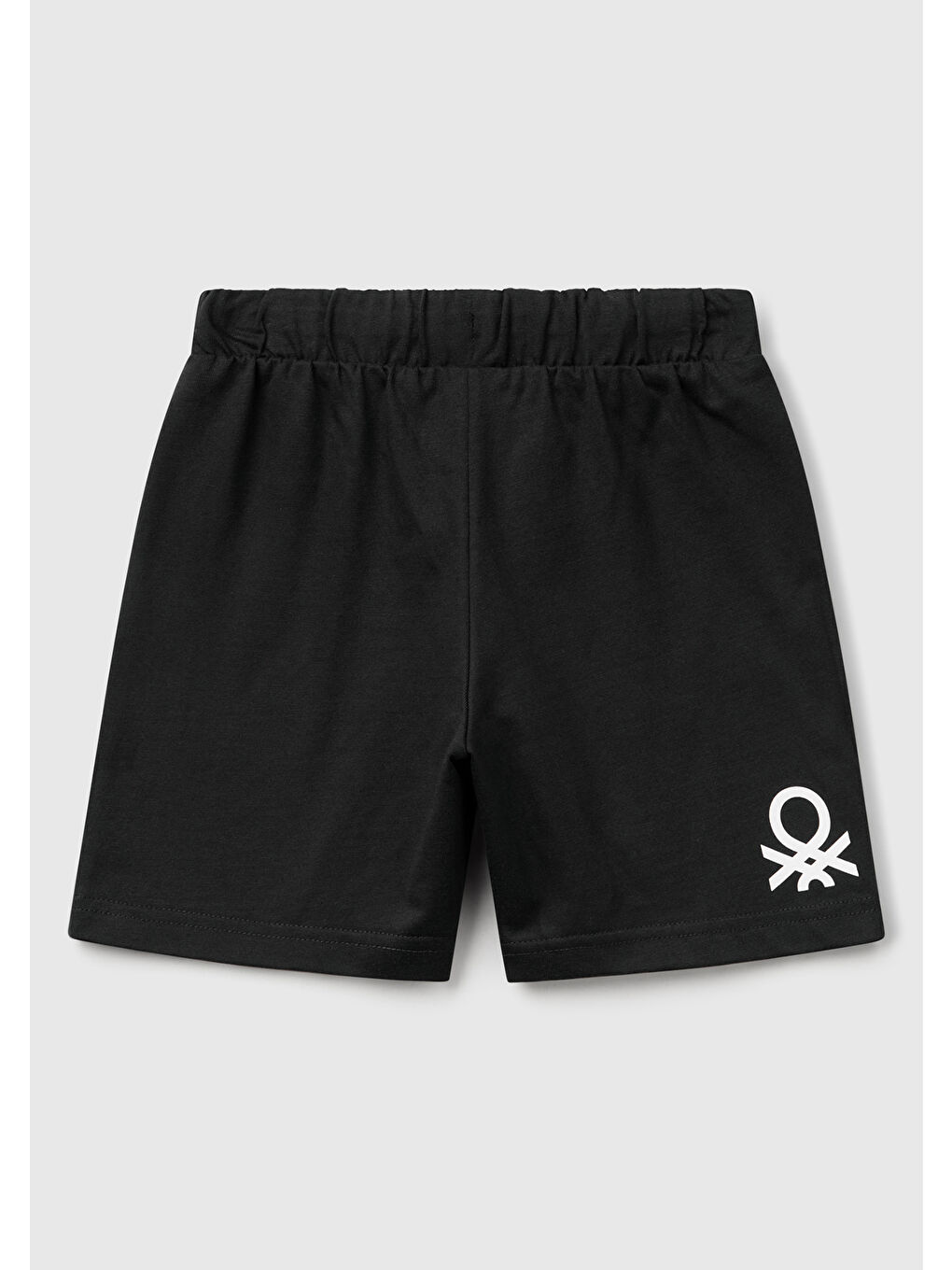 Erkek Çocuk Siyah Benetton Logolu Bermuda Penye Şort-1