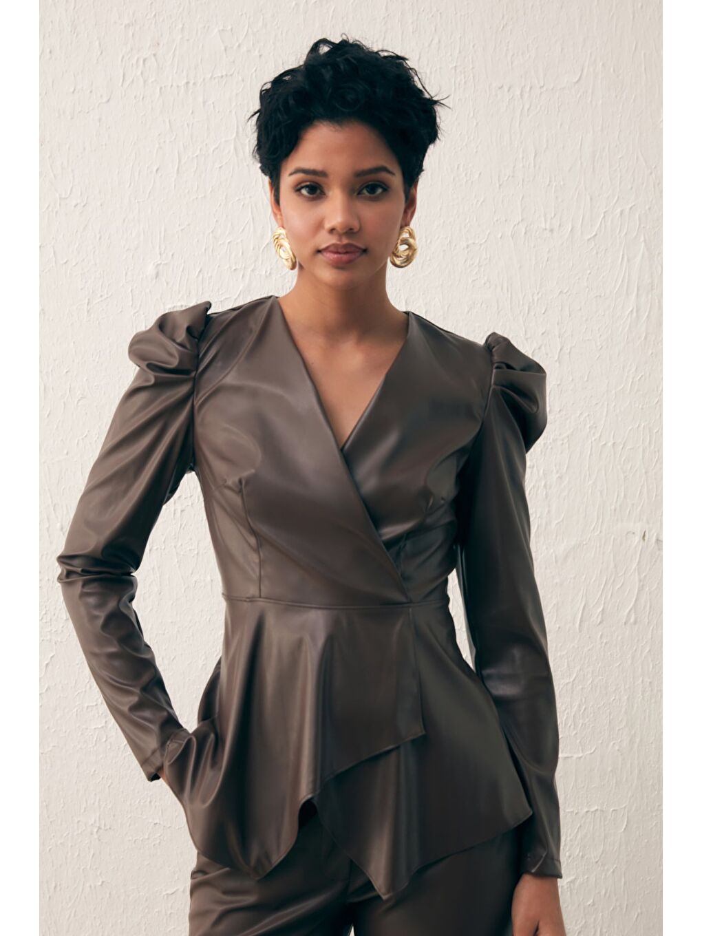 Kahverengi Kruvaze Deri Bluz - Koyu Kahve