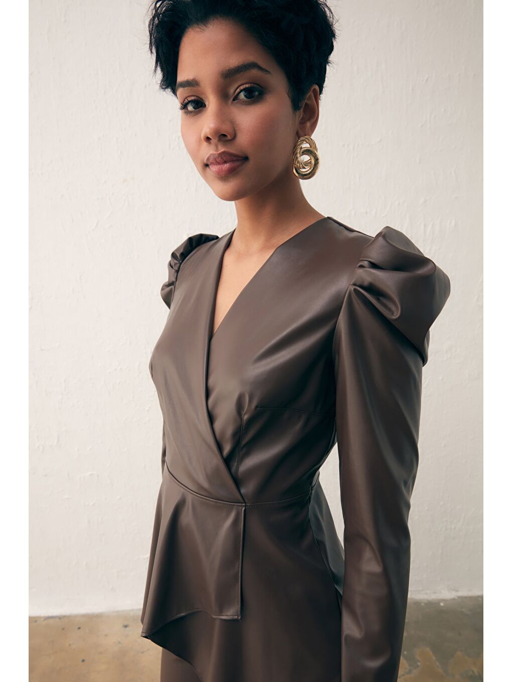 Kahverengi Kruvaze Deri Bluz - Koyu Kahve-2