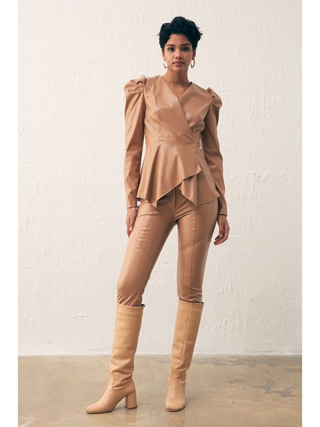 Kahverengi Kruvaze Deri Bluz - Camel-2