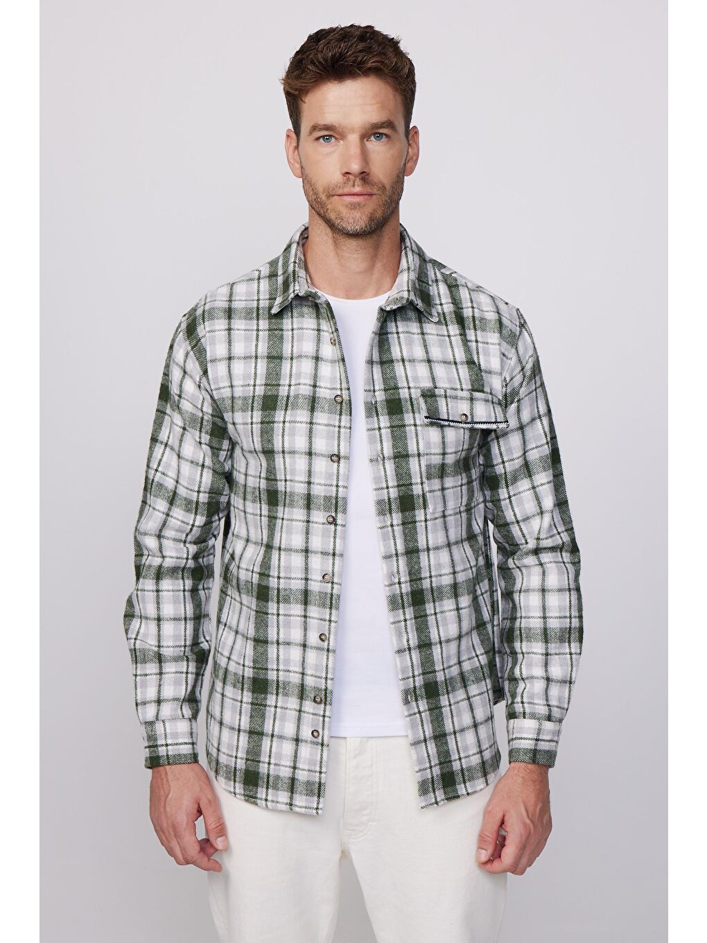 Karışık Relax Fit Tek Cep Kapaklı Kareli Salaş Oduncu Erkek Gömlek-2