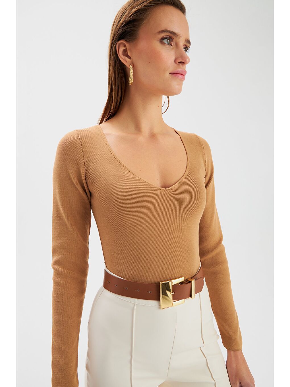 Bej V Yaka Crop Triko - Vizon-1