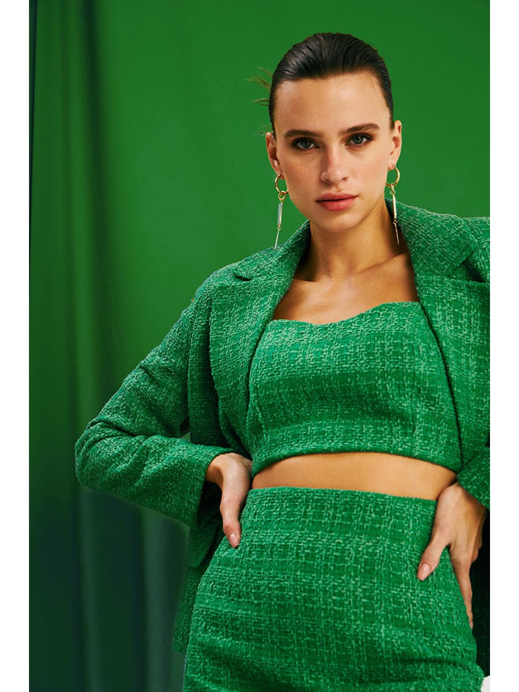 SATEEN Askılı Tüvit Crop Bluz - K.Yeşil