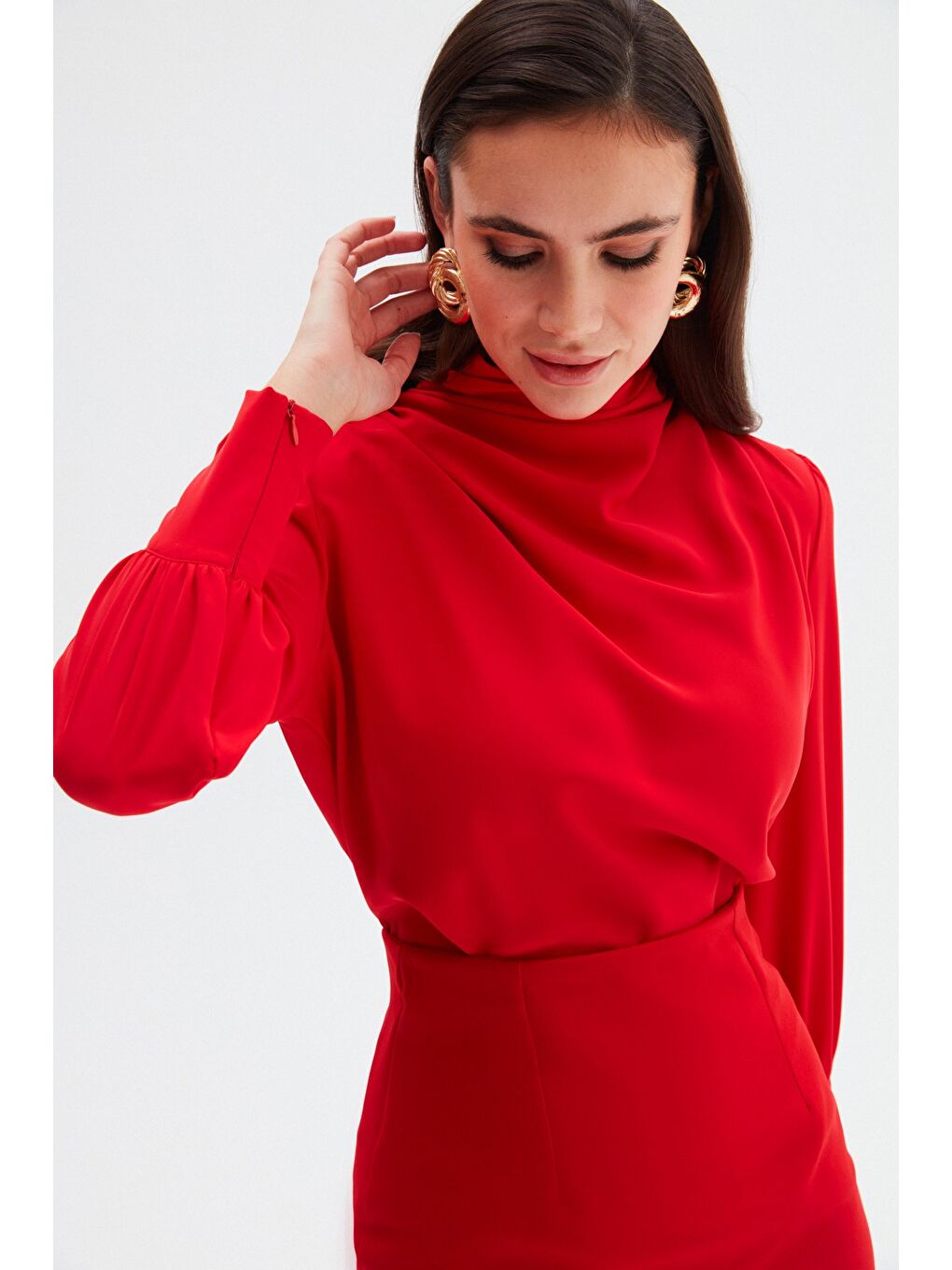 Drape Detaylı Bluz - Kırmızı-5