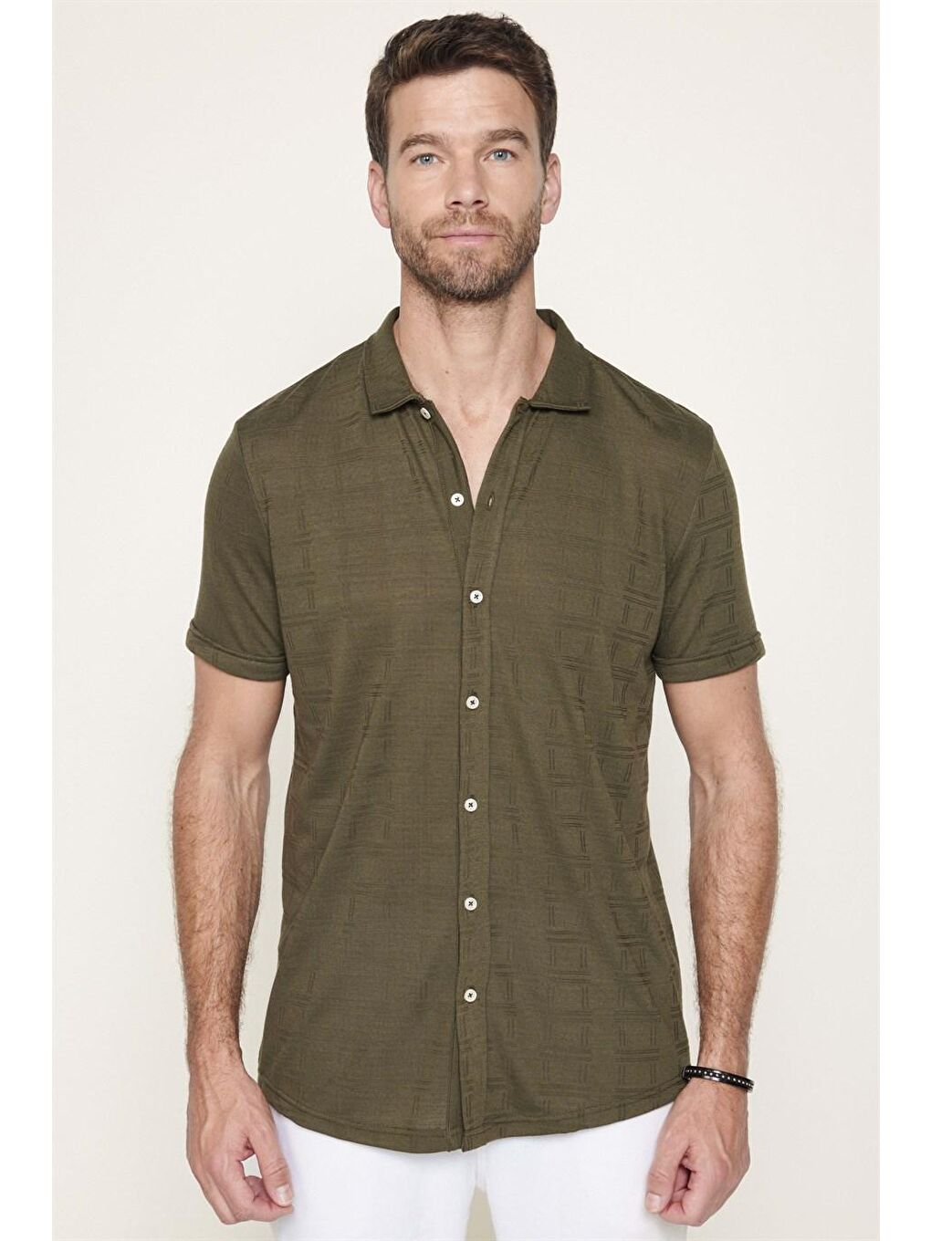 Erkek Slim Fit Kısa Kollu Desenli  Örme Haki Gömlek-1