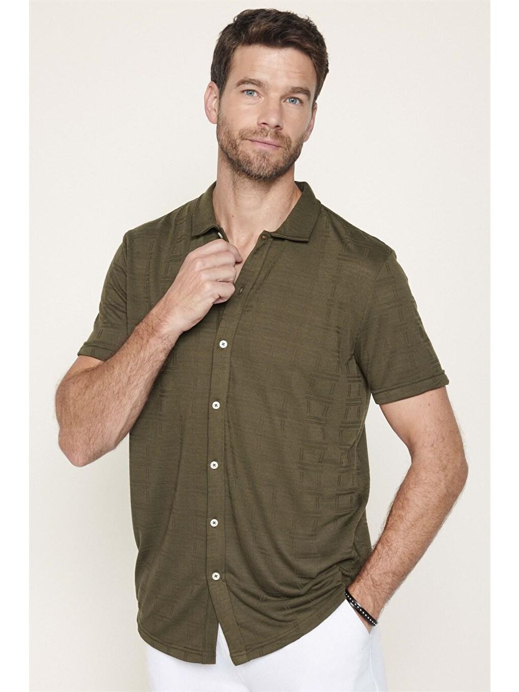 Erkek Slim Fit Kısa Kollu Desenli  Örme Haki Gömlek-2