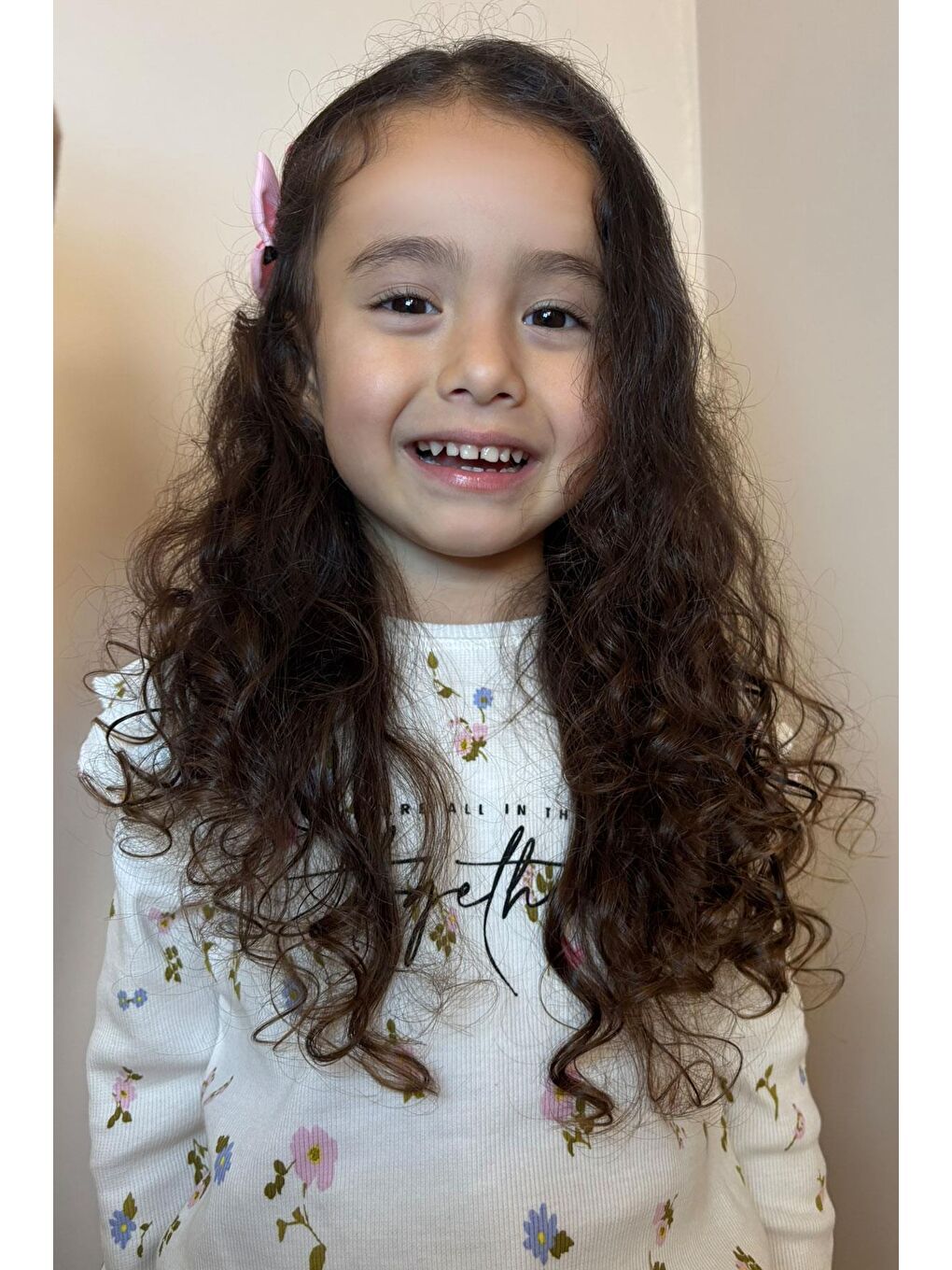 Kız Çocuk Taytlı Takım Renkli Çiçek Desenli Omuzu Fırfırlı Beyaz (2-6 Yaş)-4