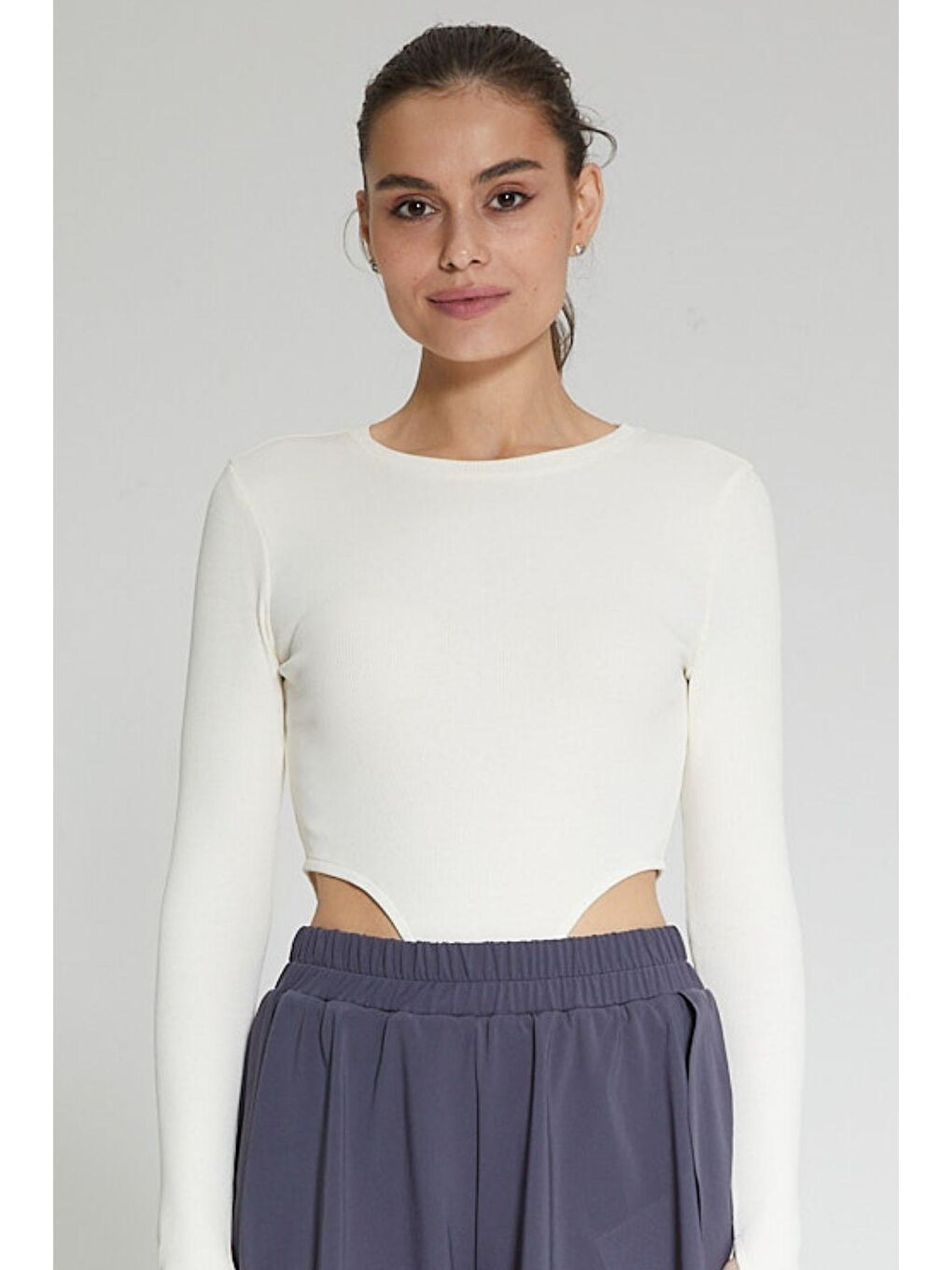 Ekru Kadın Bel Dekolteli Parmak Detaylı Bodysuit - Ren