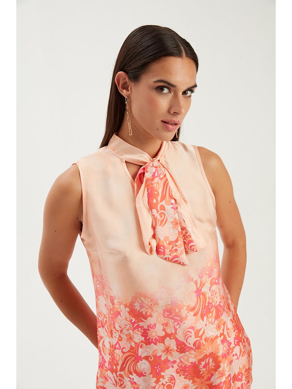 Desenli Fular Detaylı Bluz - Turuncu