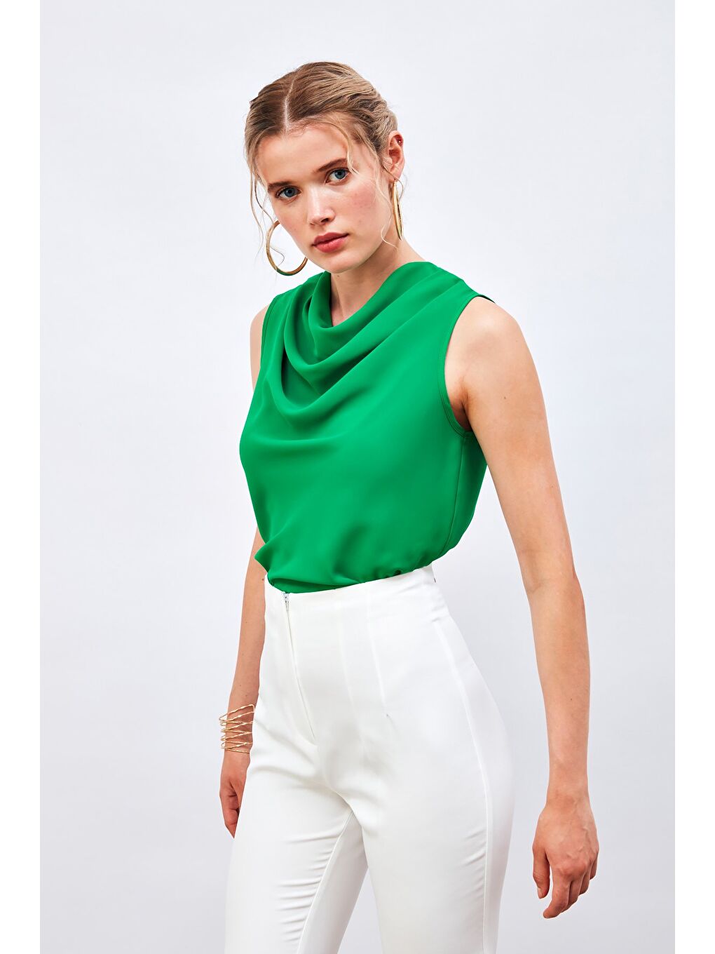 Degaje Yaka Kolsuz Bluz - Yeşil-1