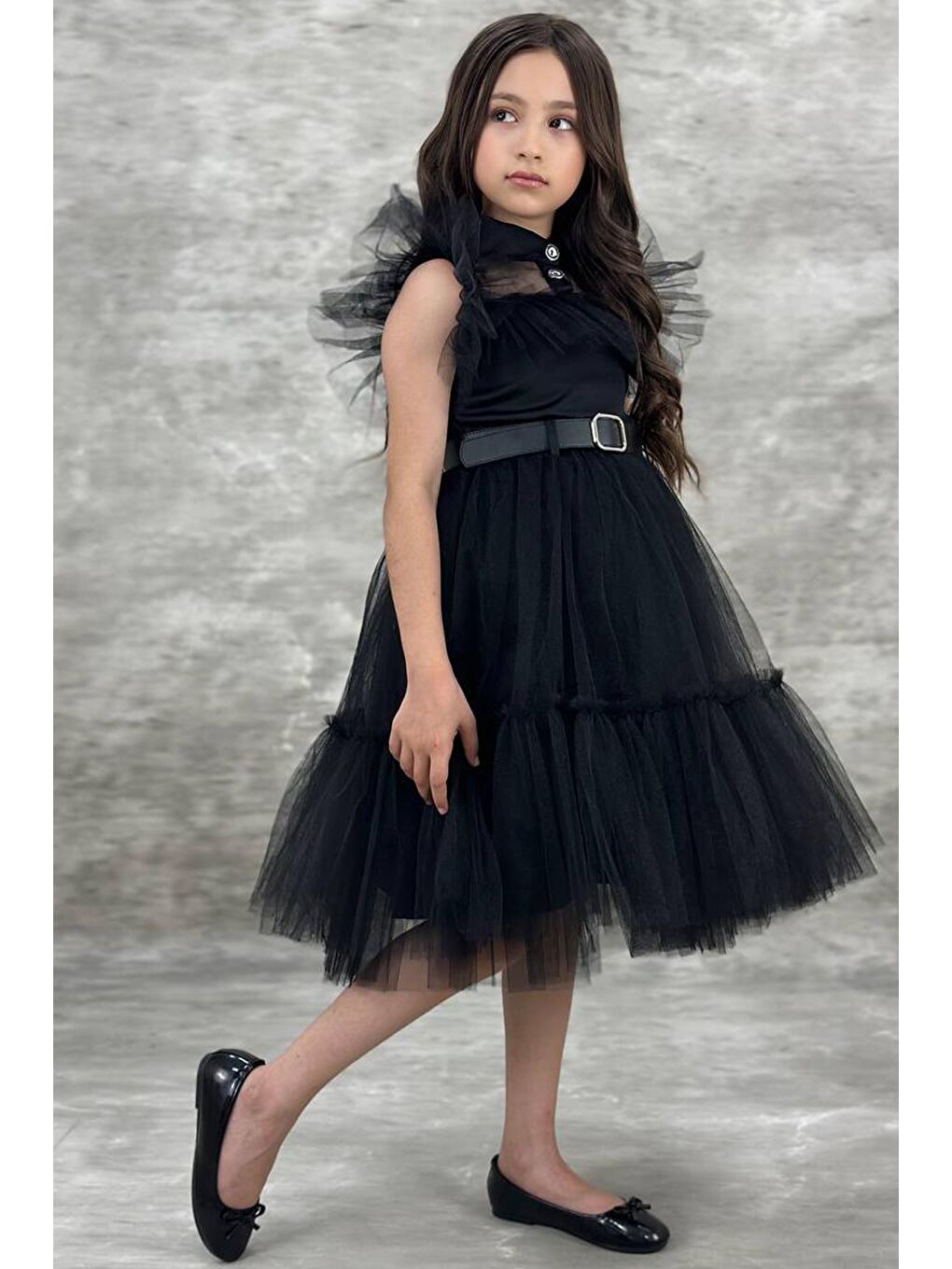 Kız Çocuk Gömlek Yaka Göğsü Ve Kolları Tül Detaylı Wednesday Siyah Elbise-3