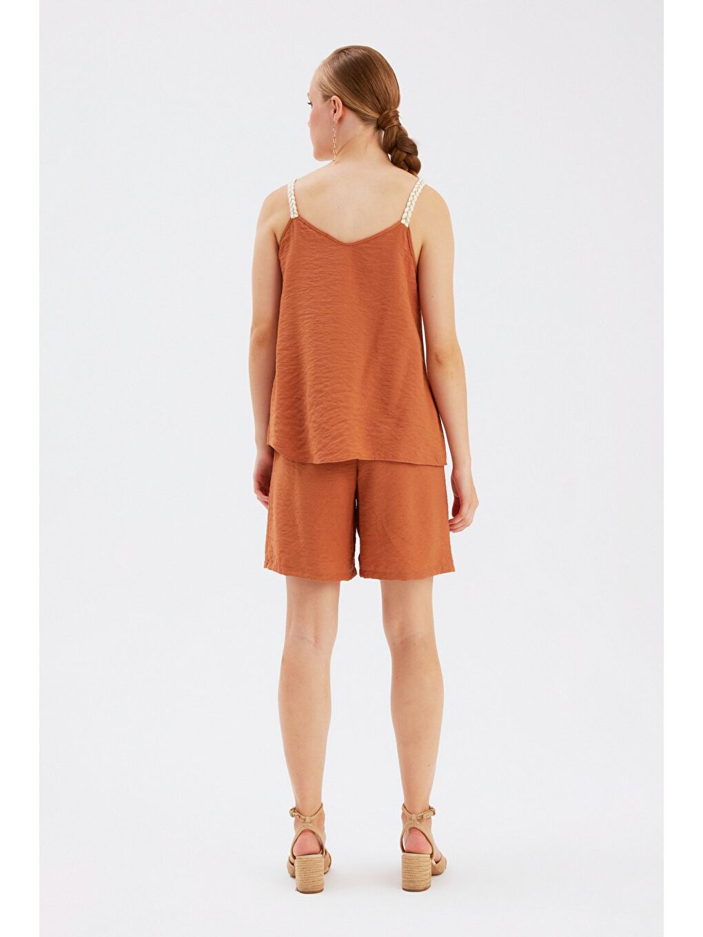 Kahverengi Keten Salaş Askılı Bluz - Taba-5