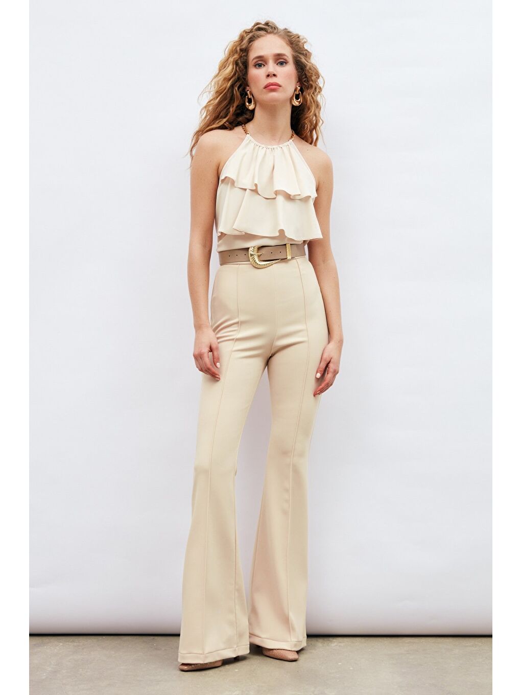SATEEN Zincir Detaylı Volanlı Bluz - Bej - 7