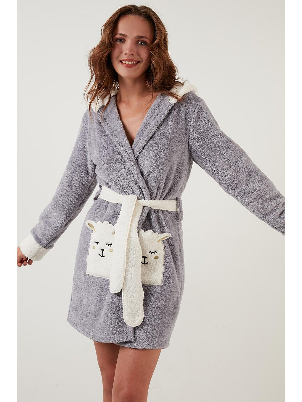 Gri Belden Bağlamalı Kapüşonlu Cepli Peluş Sabahlık 6093040-2