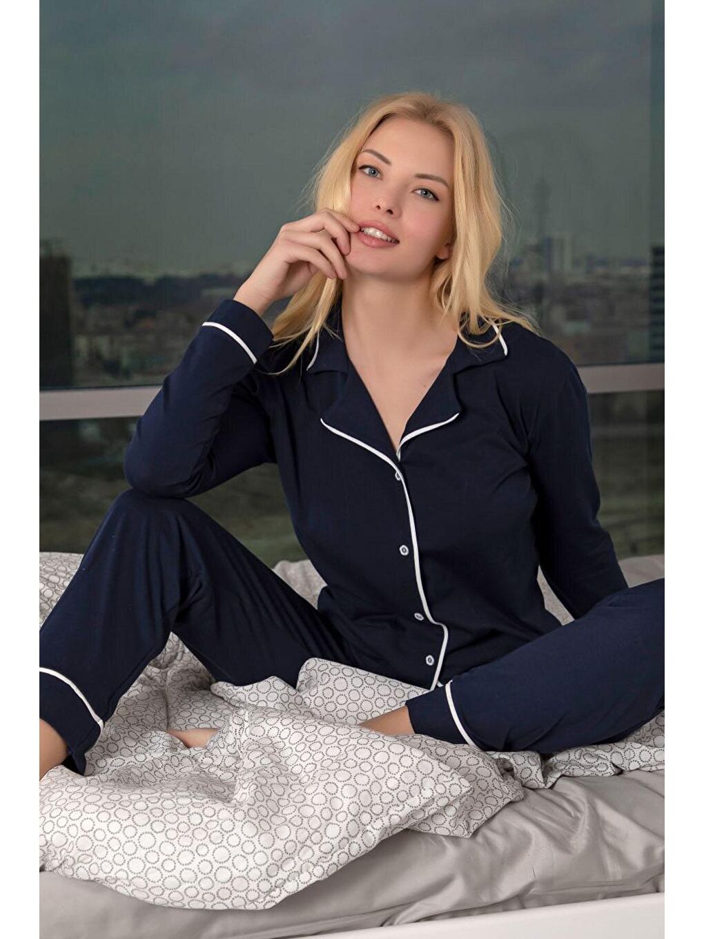 Lacivert Kısa Kollu Pamuklu Düğmeli Biyeli Pijama Takım