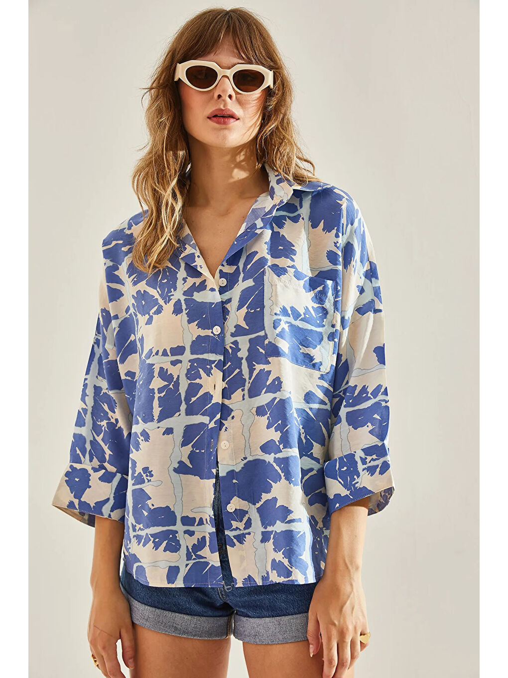 Mavi Kadın Tek Cepli Desenli Viskon Oversize Gömlek-2