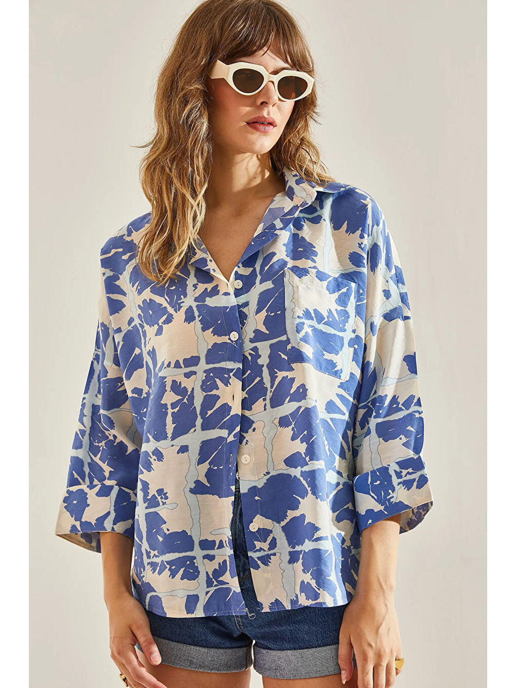 Mavi Kadın Tek Cepli Desenli Viskon Oversize Gömlek-3